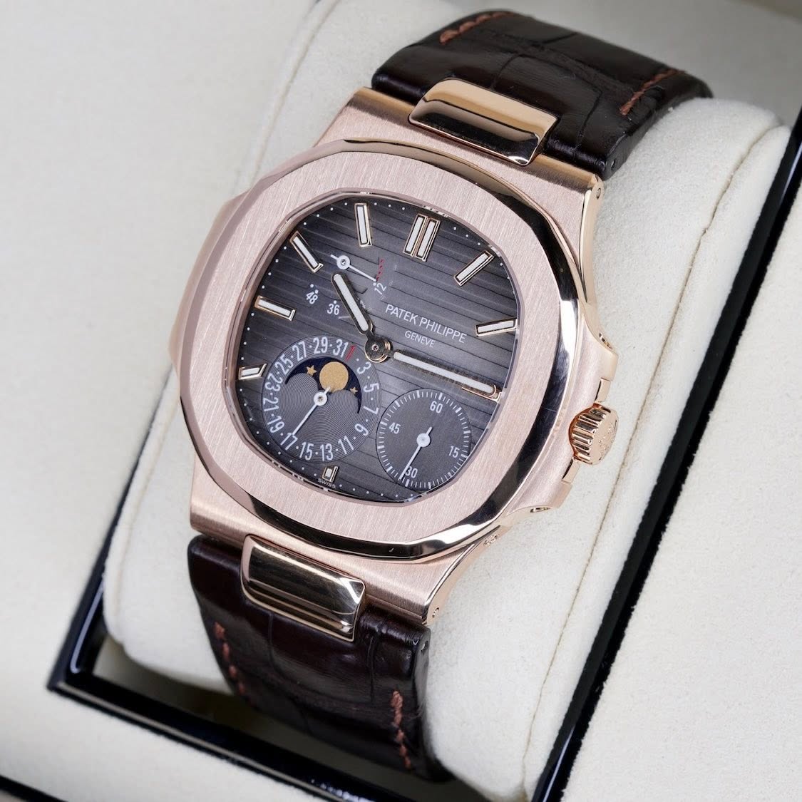 No photo description available.