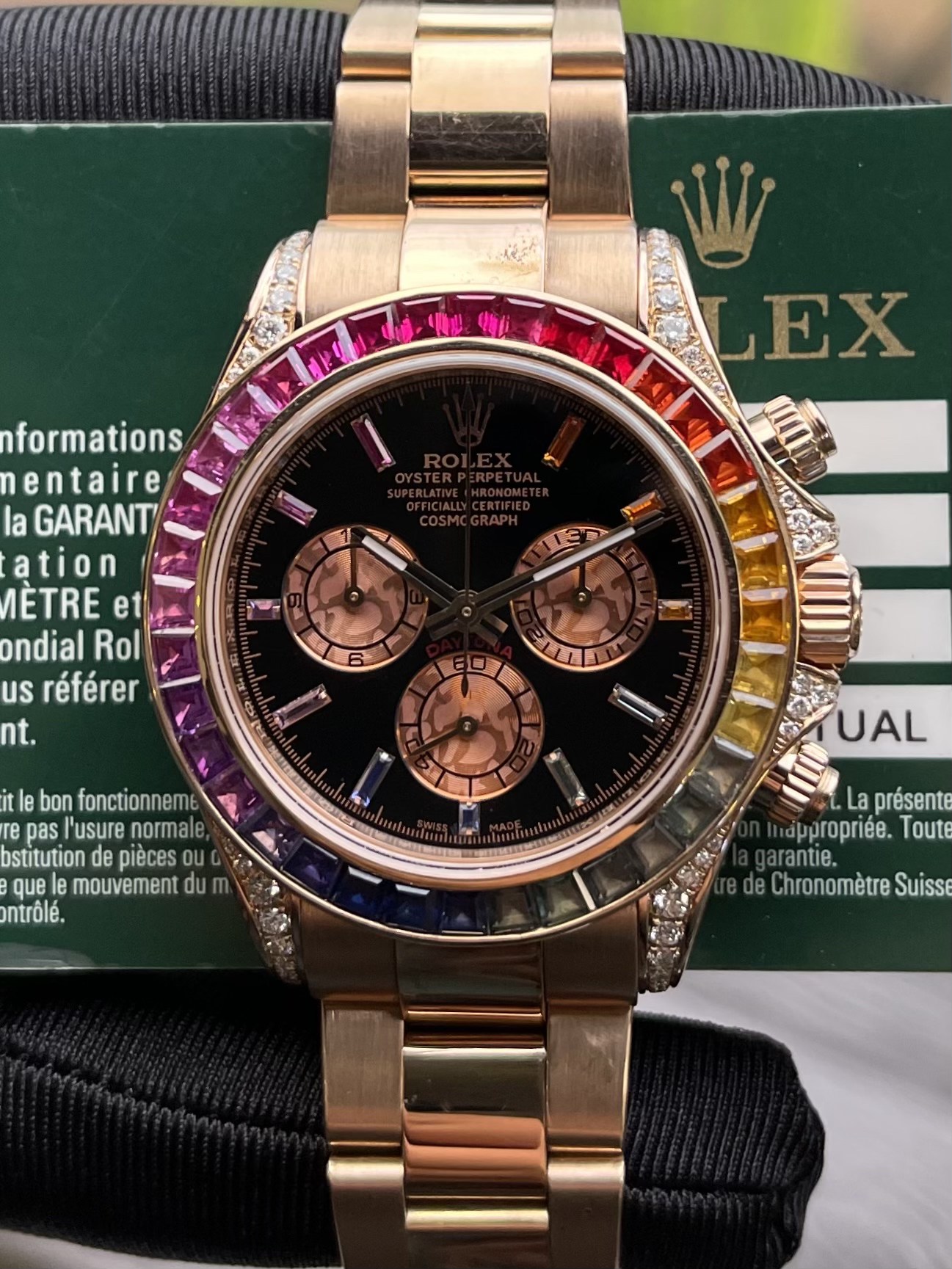 May be an image of wrist watch and text that says 'MR EX formations entaire la GARANT ation ÈTRE et ondial Rol us référer nt. বাট સ| le bon fonctionneme re pas l'usure normale, le,…