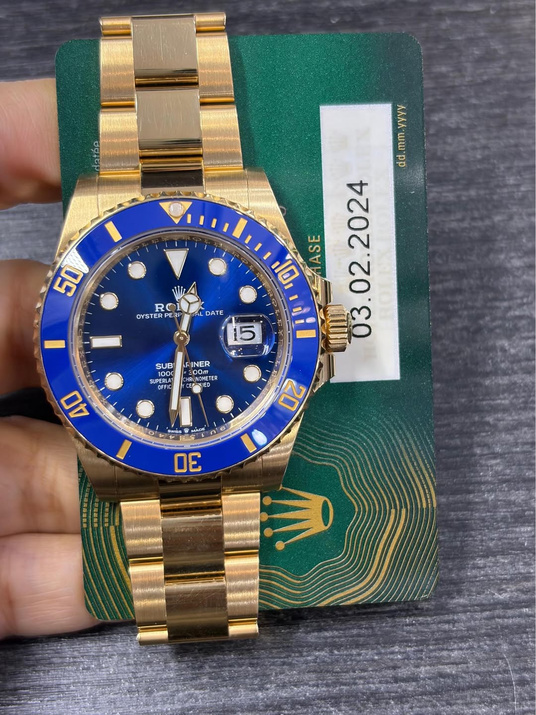 No photo description available.