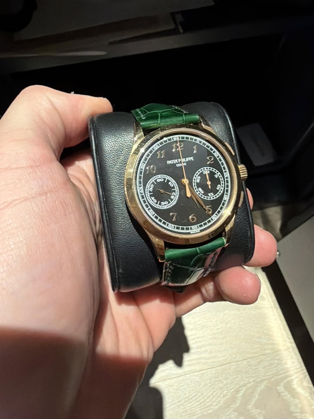 No photo description available.