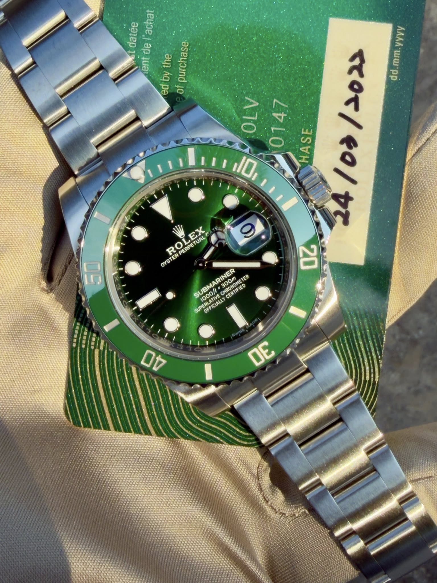 May be an image of wrist watch and text that says 'datée de achat ent the purchase- ed OT ΑΛΛΑ OLV 014.7 HASE ASE 100 2022 OI 24107/202 4 a0 dd 20 R ROL ERPE OLEX EX PETUAL TUAL…