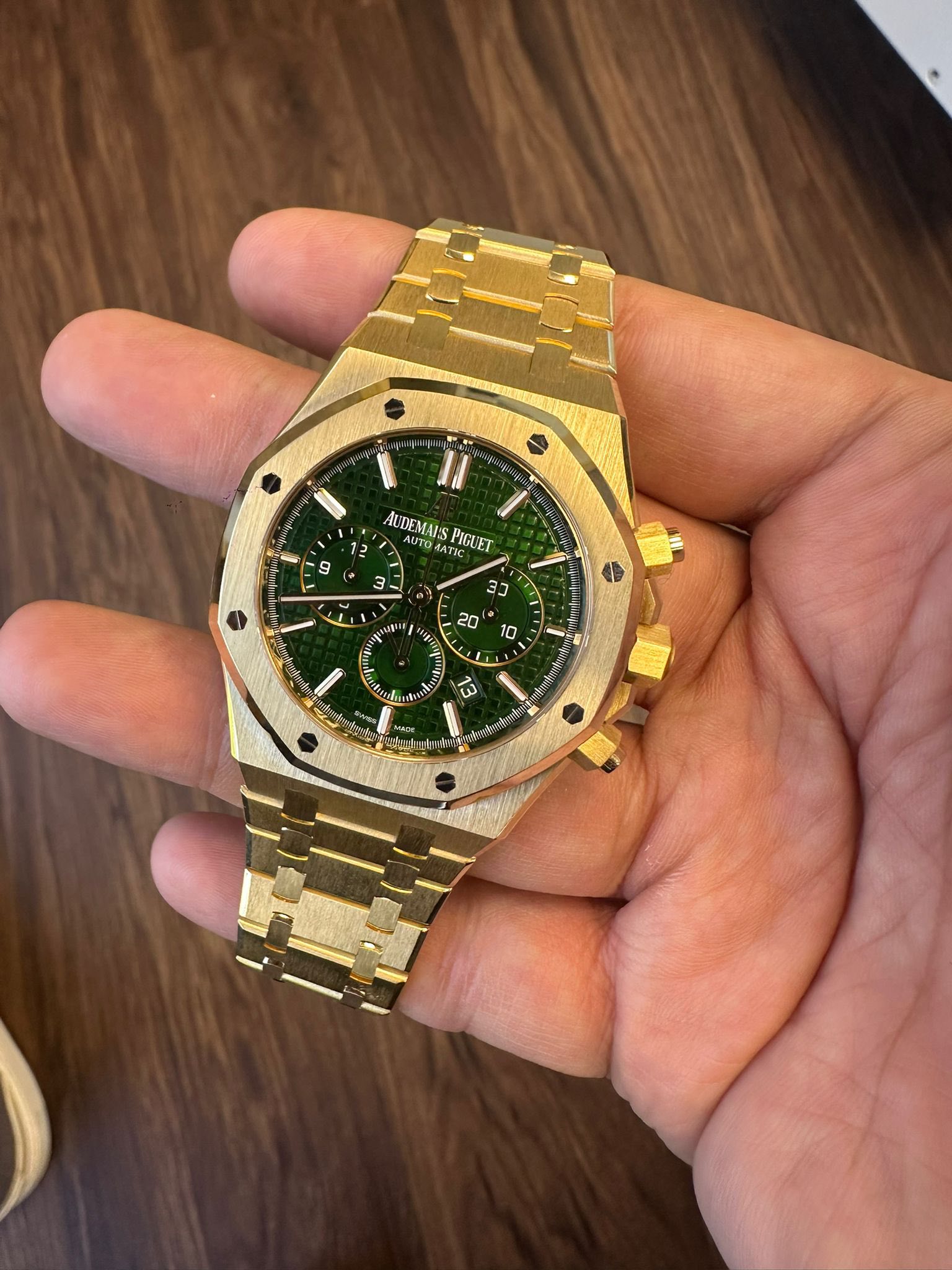 May be an image of wrist watch and text that says '15 12 소 Il AUDEMAUS Αυτι TOMAT MATH MATIC TIC PIGUET 9 - 3- 1 P 3D 20 20 0 E nl di 13 Nidar 속'
