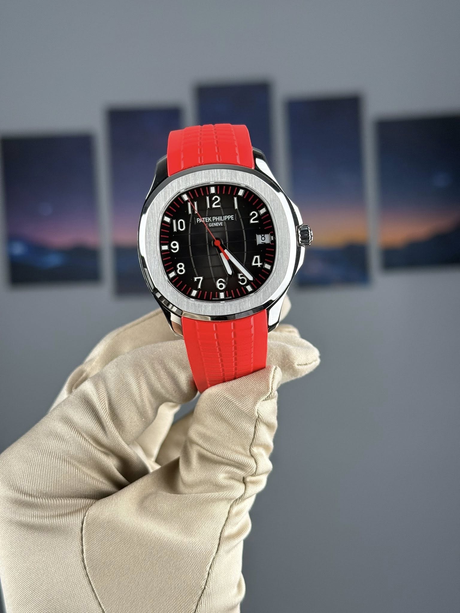May be an image of digital watch and text that says 'N 2 I 10 PATEK PATEKPHILIPP JPPE 2 GENGVE 9 해 8 B '