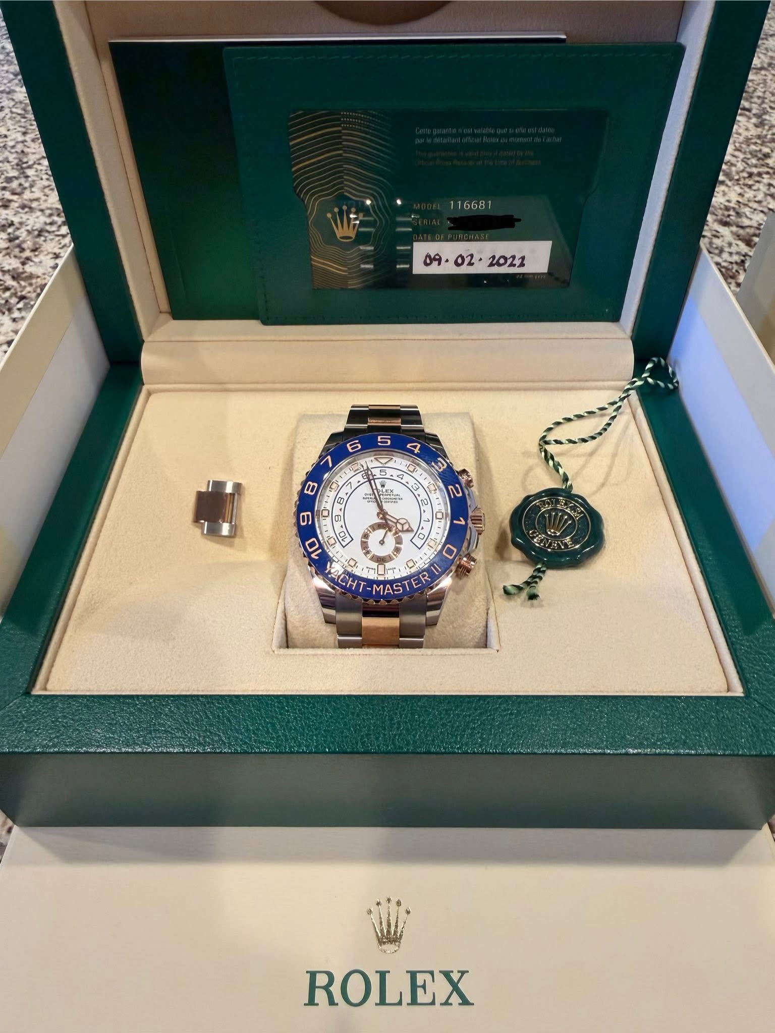 May be an image of wrist watch and text that says ' 0z. 2021 6 8 Sep Y 2 - בב 3 ב m 9 10 10. AcHT 0 DTUS E 1月 MAST ኢካ.ሞ.። 和 m MAS ROLEX'