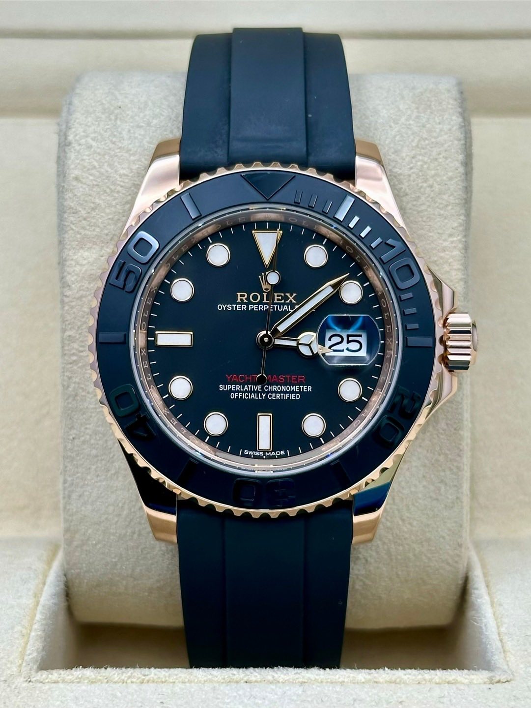 May be an image of wrist watch and text that says '0 ROLEX EX 22 ROL OYSTER PERP PERPETUAL OYSTERPERPETUAL ETUAL TUA 25 25 SUPERLATIVE SUPERLATIVECHRONOMETER LATIVE CHRONOMETER TER…
