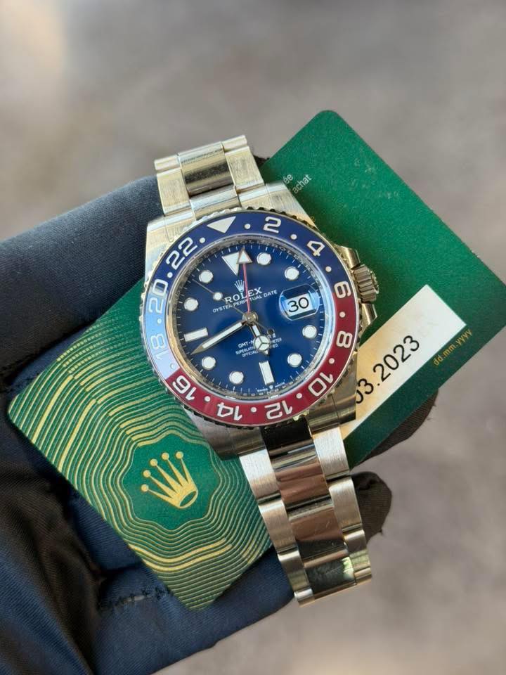 May be an image of wrist watch and text that says 'e hat ROL ROLEX 。ン TUA TUAL 2X DATE 30 DE ASTERPER E 6 CHT- aPc eCи 16 14 80 ှာ '