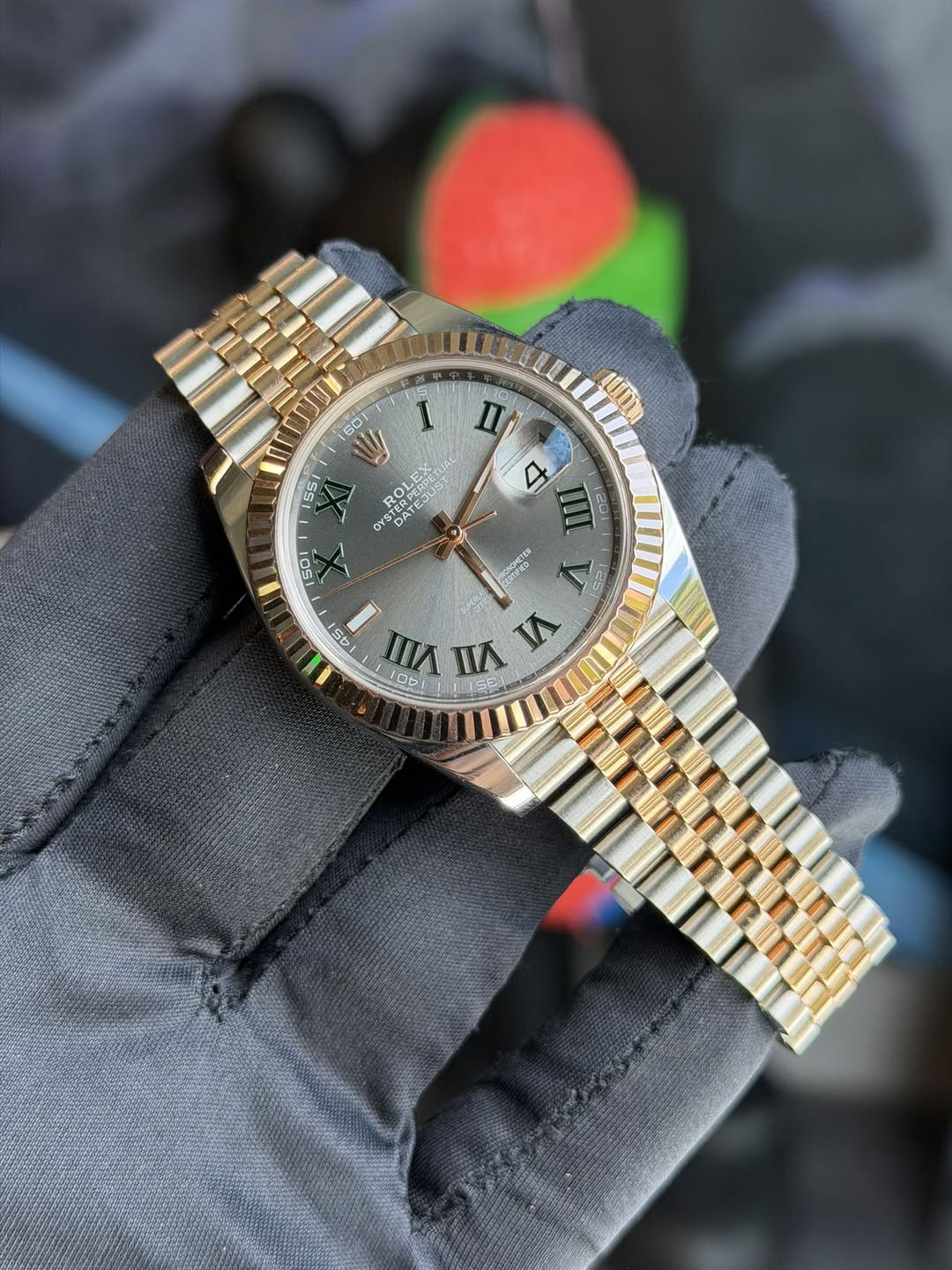 May be an image of wrist watch and text that says '60 I IT mI 551 ر STERPE ROL HERPE DAT 20 G임! 51 45 ု V 1 لل 9% 진'