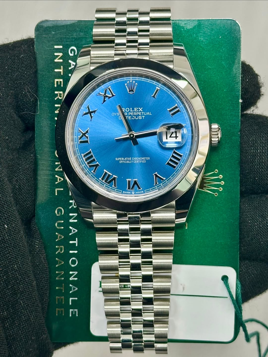 May be an image of wrist watch and text that says 'Л II INTER Amo ER GA GA XI X ROLEX EX YS RPERP PERPETUAL TUAL TEJUST IX 14 N M VII SUPERLATNE SUPERLATNECHATOMET CHAONOMETER…