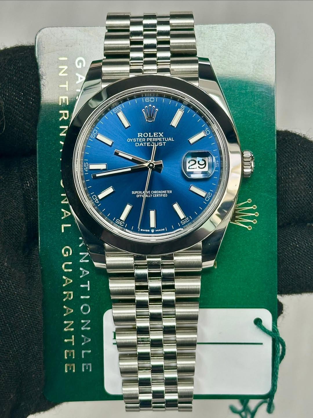 May be an image of wrist watch and text that says '160 INTERN E G א ٧ 50 55 ROLEX OYSTERPERPETUAL DEDRETU TUAL OYS OYSTER DAT EJUST PERPETL حیا 40 SUPERLATINE CHRDNOMETE…