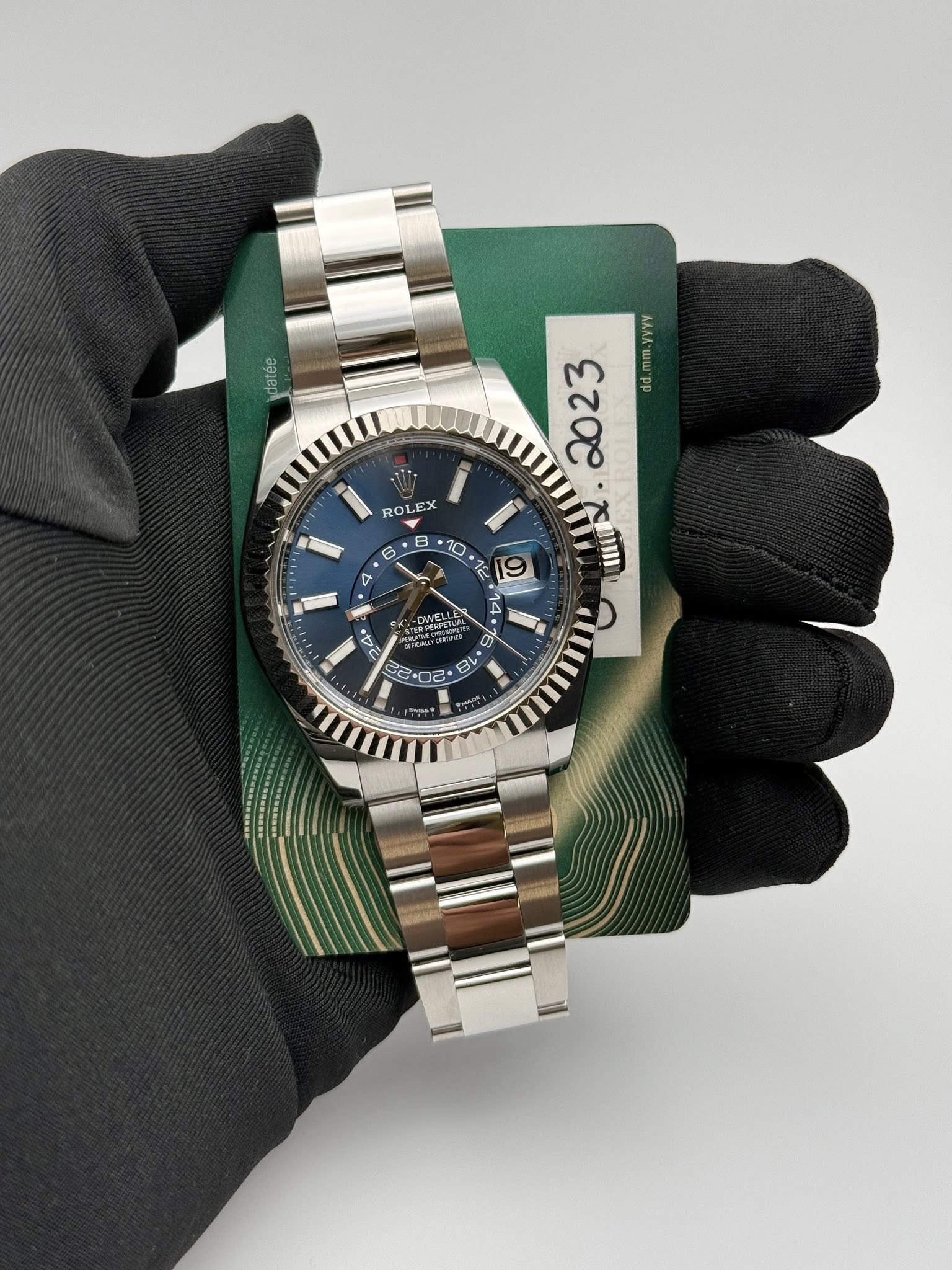 May be an image of wrist watch and text that says 'AA 2023 d.mm.yy ROLEX EX ROL 8 6 4 4 Ca ANEL NEL 10 * a +0己 02. 0 8L 2 কমা'