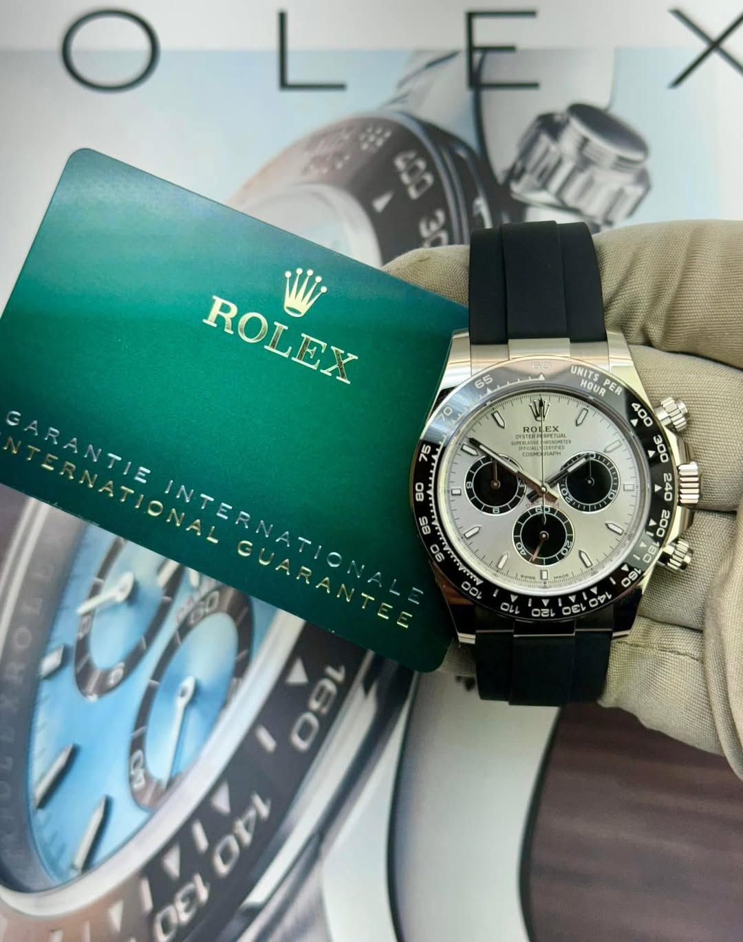 May be an image of wrist watch and text that says 'ROLEX 65 O 75 ΕλΩ PETAd বরগট UNITS HOUR PER 400 300 A 240 200 mIn I 80 85 9 ፖገግ ጣ 0O 0 C0 0 ١ SL 및 ਹਚਾ DEL R OD DEI'