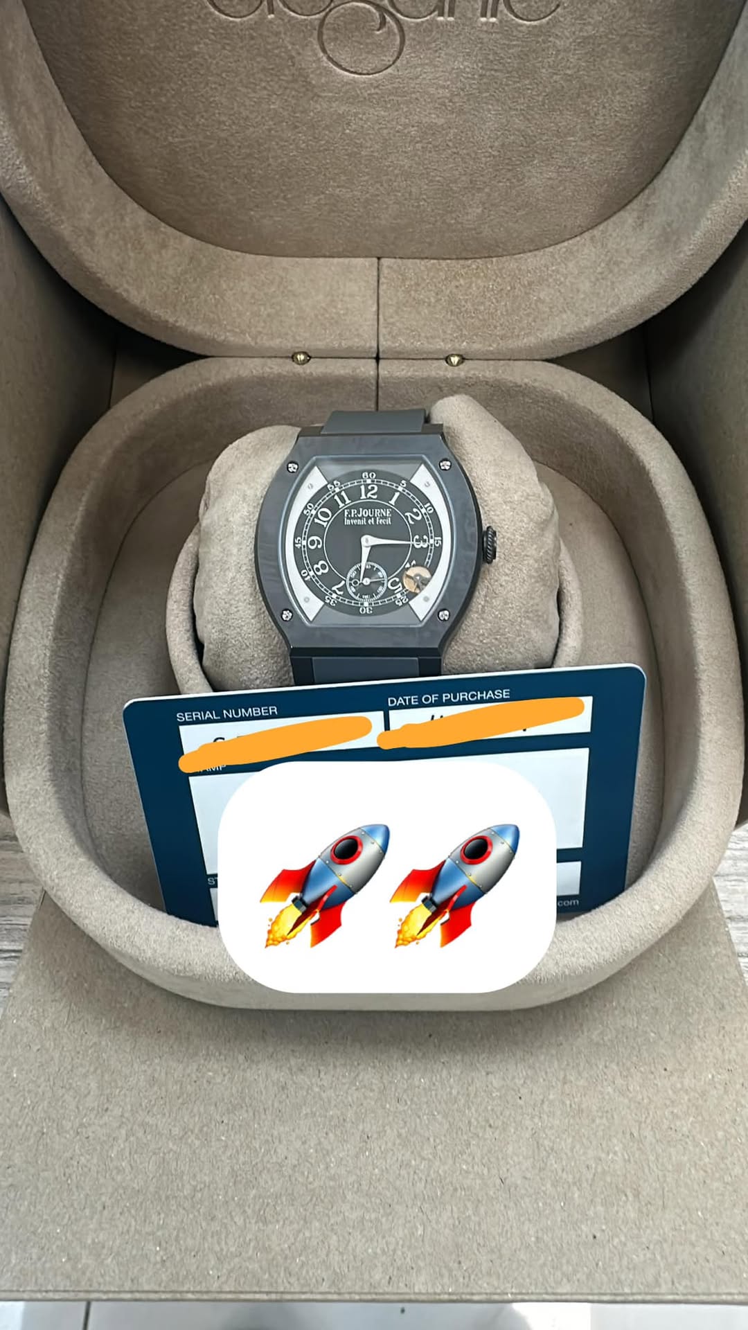 May be an image of phone, digital watch and text that says 'ร E koae s.0 MrO O C SERIAL SERIALNUMBER NUMBER DATE DATEOFPURCHASE OFF PURCHASE'
