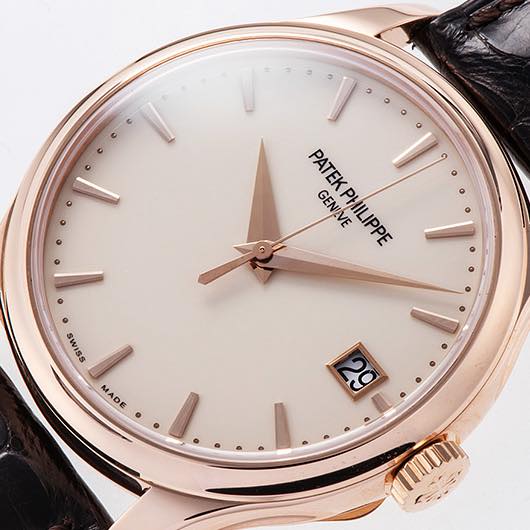 May be an image of wrist watch and text that says 'PATEKPHILIPPE 用路 GENIVE GENVE PATEKPHILIPPE SWISS MADE DE'