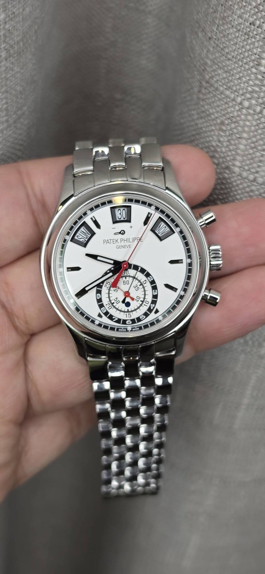 May be an image of digital watch and text that says 'slaren 30 + SUN PATEK PHILIPP NUY EU 251 ንን સ 60/ ስ ታን 2 2 H 3 3 5 6 a C 10 5 ك X DI ۵ t B ሥራ た - LTNO'