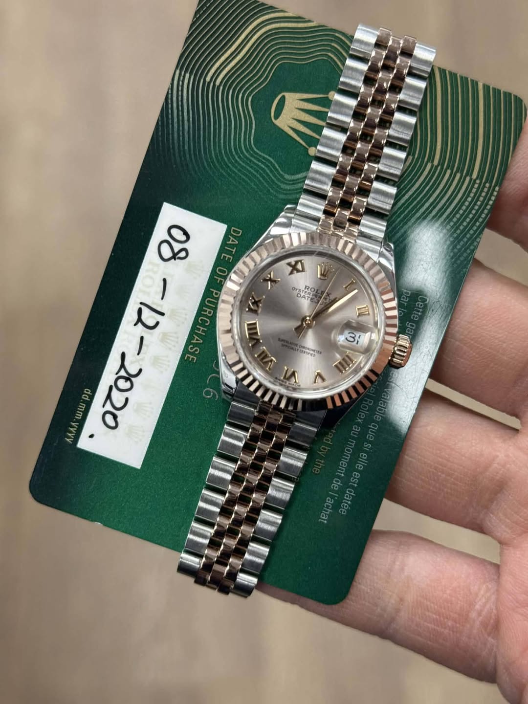 May be an image of wrist watch and text that says 'XI OYST ደ STERT 口 DAR οδ DATE A DA 0 1ا pp az0 WW บน ለለአለ II 31 iretras (ب V জভল rap3 Teuжe'