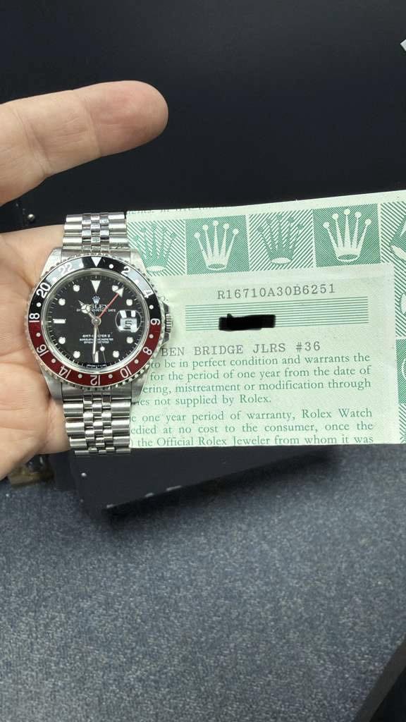 May be an image of wrist watch and text that says '20 18 LE ន W R16710A30B6251 5 SNE 9 16 14 Οι 8 מסמ BEN BRIDGE JLRS #36 col be perfect condition and warrants the for the…