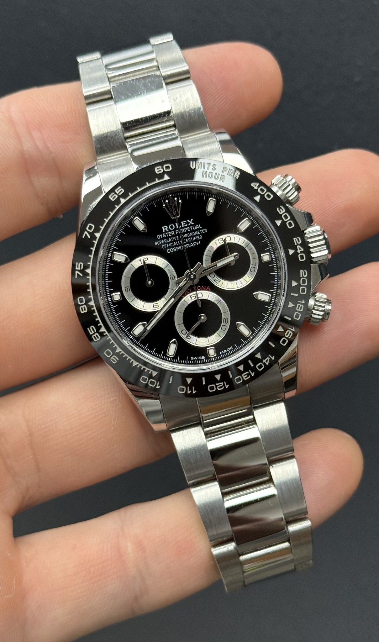 May be an image of wrist watch and text that says '60 65 70 ROL ROLEX RPETUAL مت EX TUAL CTRO REDLSTNE OYSTERP COSM RAFH O 重1 川1 ١١ 12 75 0 팀 6 6 UNITS HOUR PER ញ ญ อทแม่ 00 110…