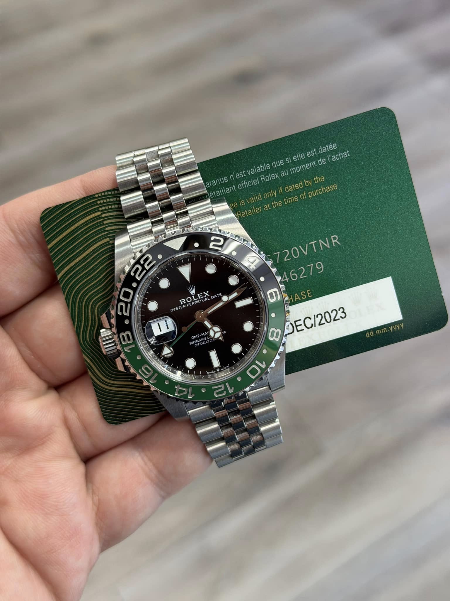 May be an image of wrist watch and text that says 'datpe datee uesi elleest est. aladie nomentde de achat Rolexa umoment atedbythe hatime.of.cutchace purchase 2 ROLEX 22 20 8 ی…