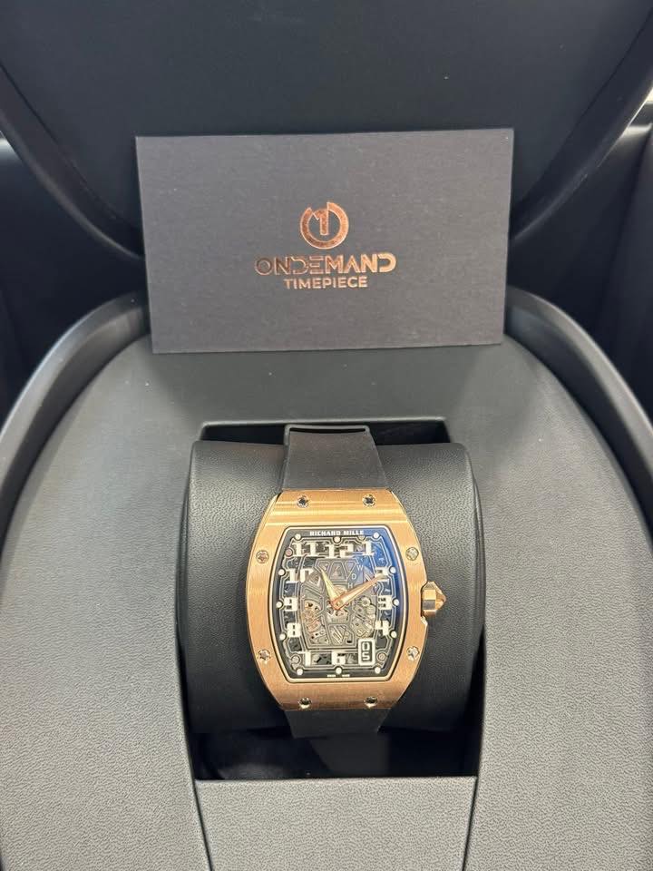 May be an image of wrist watch and text that says 'ONDEMAND TIMEPIECE MICHASE MILLE 12 B ប ባን'