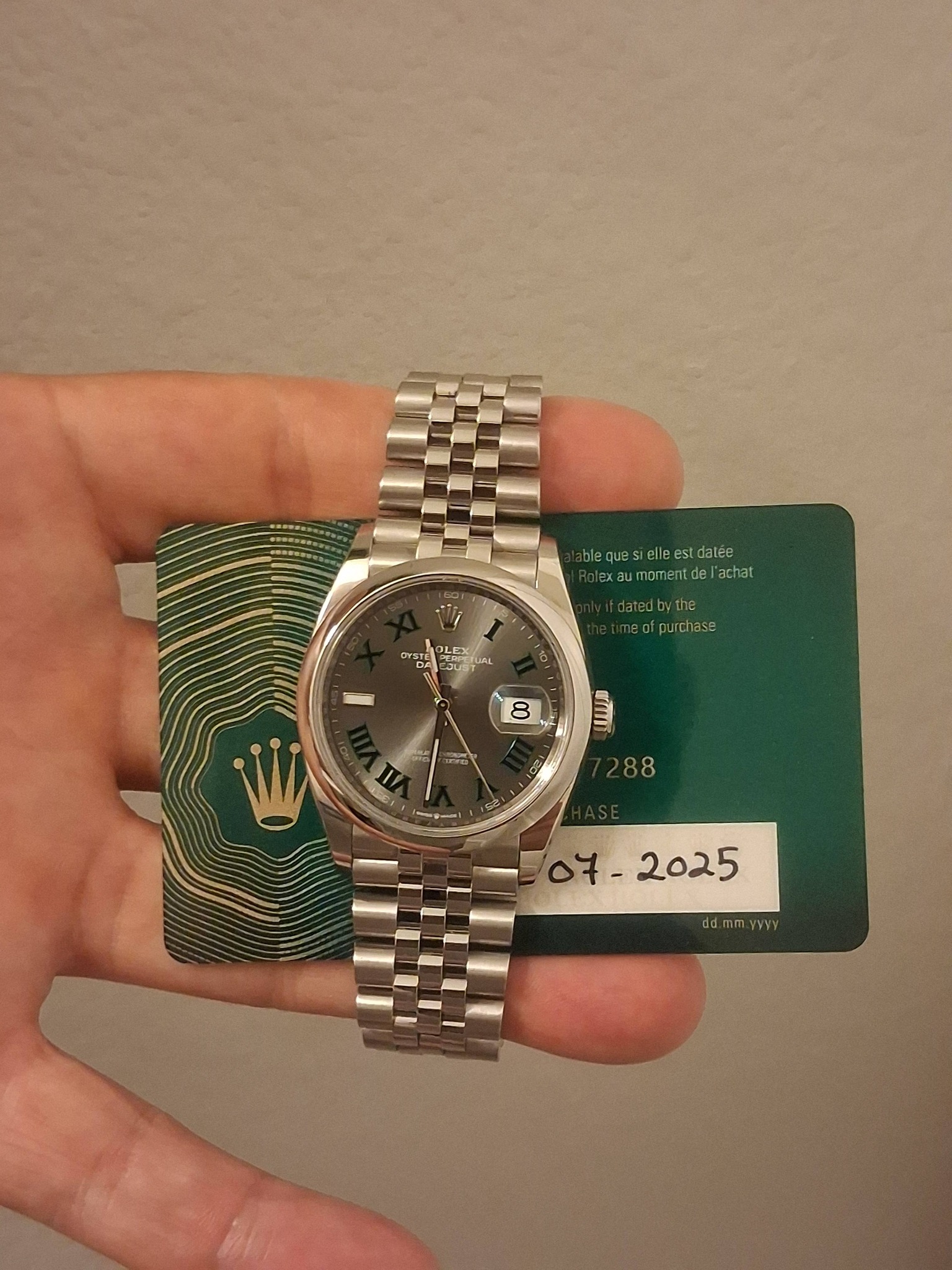 May be an image of wrist watch and text that says 'blequesielleestdatée lleest datée blequesi lexaumoment alexaumomentdeT'achat de achat datedbwthe neofpurchase OYSTE コレゼ! ERP…