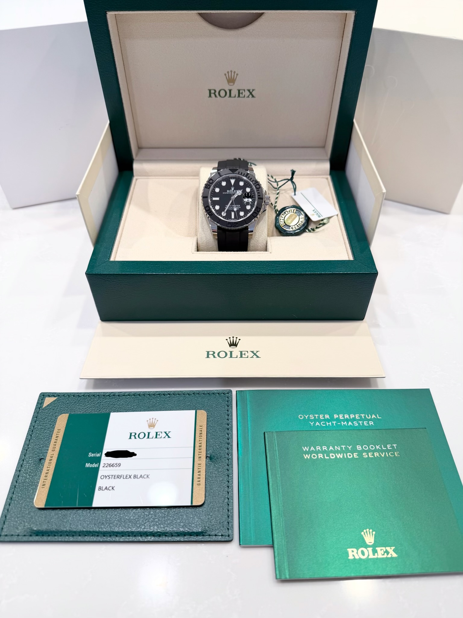 May be an image of wrist watch and text that says 'ly ROLEX DaNGA CMIL تلنت ROLEX Wiz ROLEX DERENTEE NTERMASIS Sanal Masel 226659 OYSTERPERPETUAL OYSTER PERPETUAL YACHT-MASTER…
