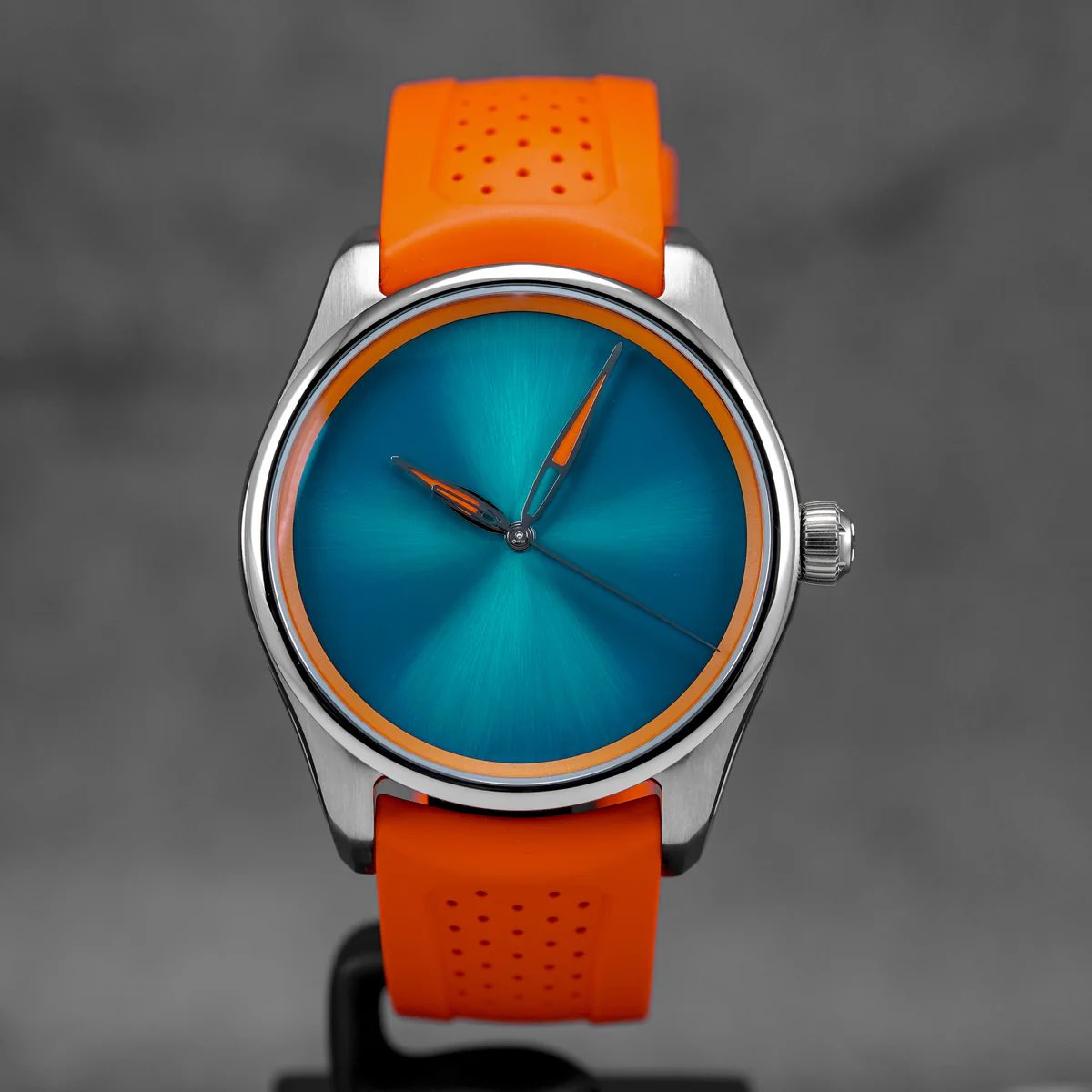 May be an image of digital watch
