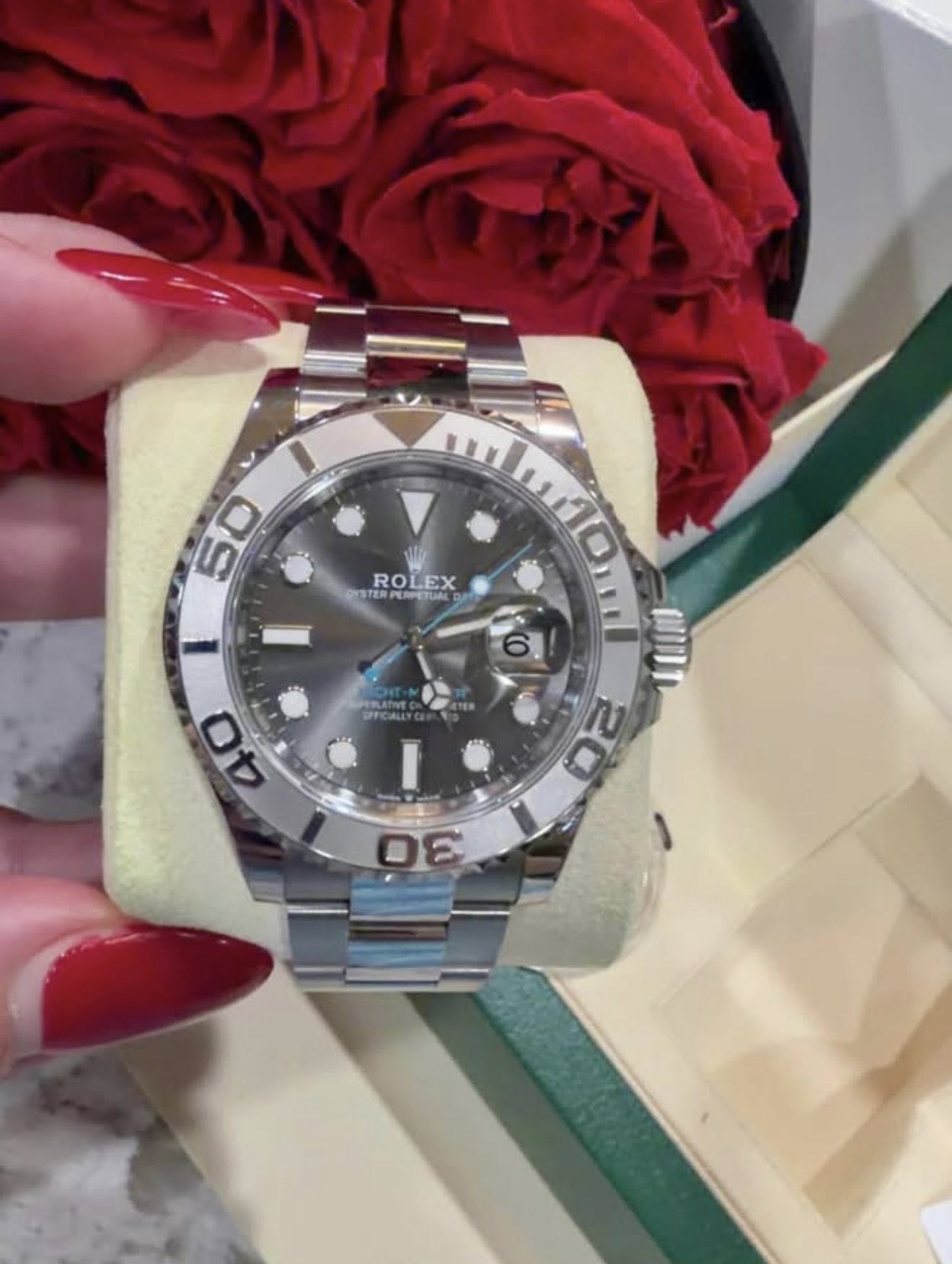 May be an image of wrist watch and text that says '50 50 ROLEX OYST STE STE ERP STERP TERPUA KaTU CTUME: 경명 40 20 e'