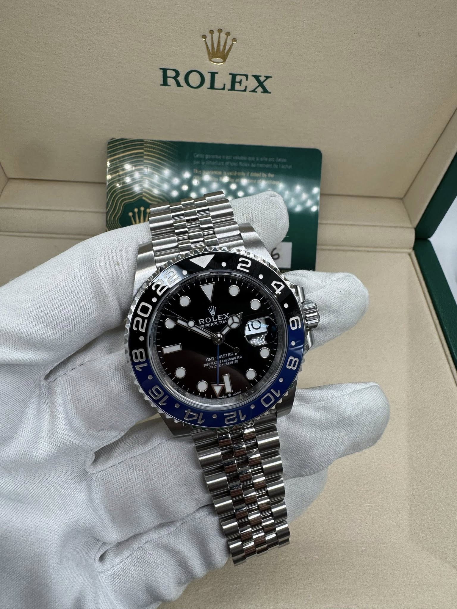 May be an image of wrist watch and text that says 'ROLEX ANO ROL අල්ද'