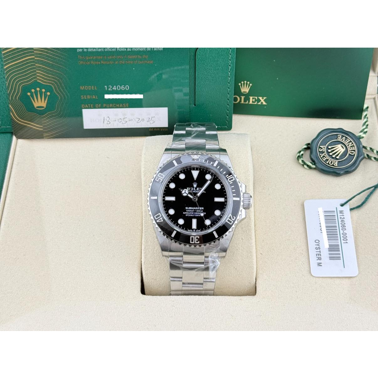 May be an image of wrist watch and text that says '1. MODEL124060 MODEL 124060 SERIAL DATEDE_PURCHASE 18 05- FA554 Zo OLEX 50 10 ATNE หางน AO 灣 i 20 30 에드 OYSTER'