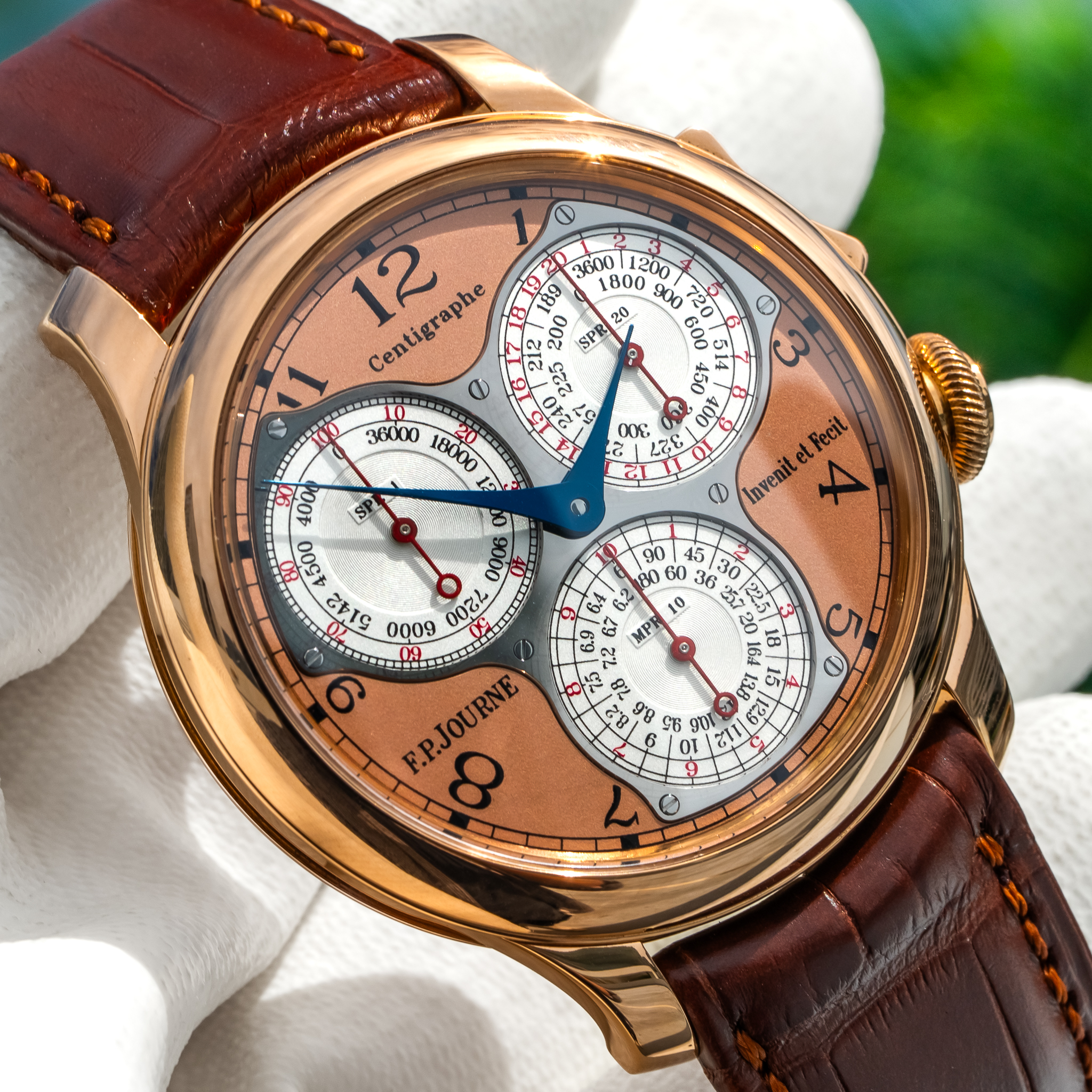 May be an image of wrist watch and text that says '料:花5 ಜರು 12 Centigraphe graphe 11 3Bxю 18000 ዋ O ٤۰ 450 100 ወወቶ 628 2 Fecil D Invenitet A ෙද 9 F.P.JOURNE 8 ឈ 1.2 2 台 ی S SB س…