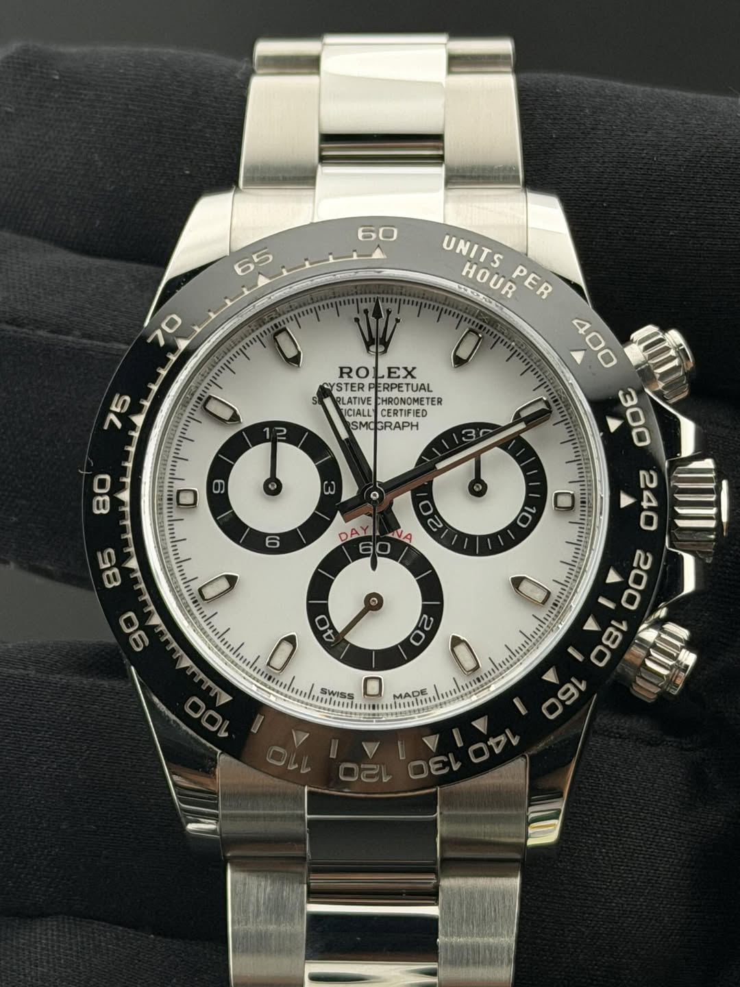May be an image of wrist watch and text that says '60 65 منتدي منند 70 p.η, 75 l ROLEX RO YSTER ERPETUAL BLATIVE CHOONOMETER TER ICIALL CERTICIED CERTIFIED SMO SMOGRAPH 2 の 03…