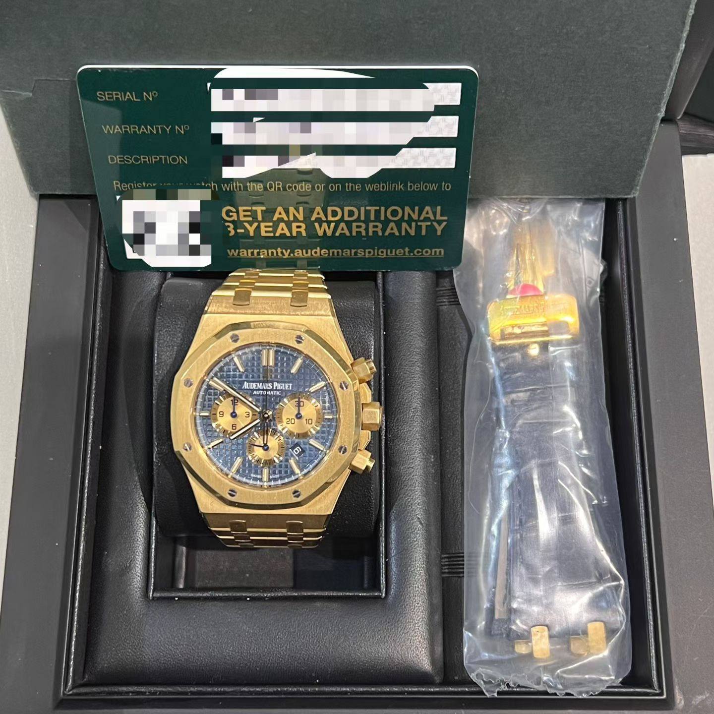 May be an image of digital watch and text that says 'SERIALN WARRANTYN DESCRIPTION QR codeo GETAN GETANADDITIONAL ADDITIONAL 3-YEAR WARR 3-YEARWARRA WA warranty warranty.auder…