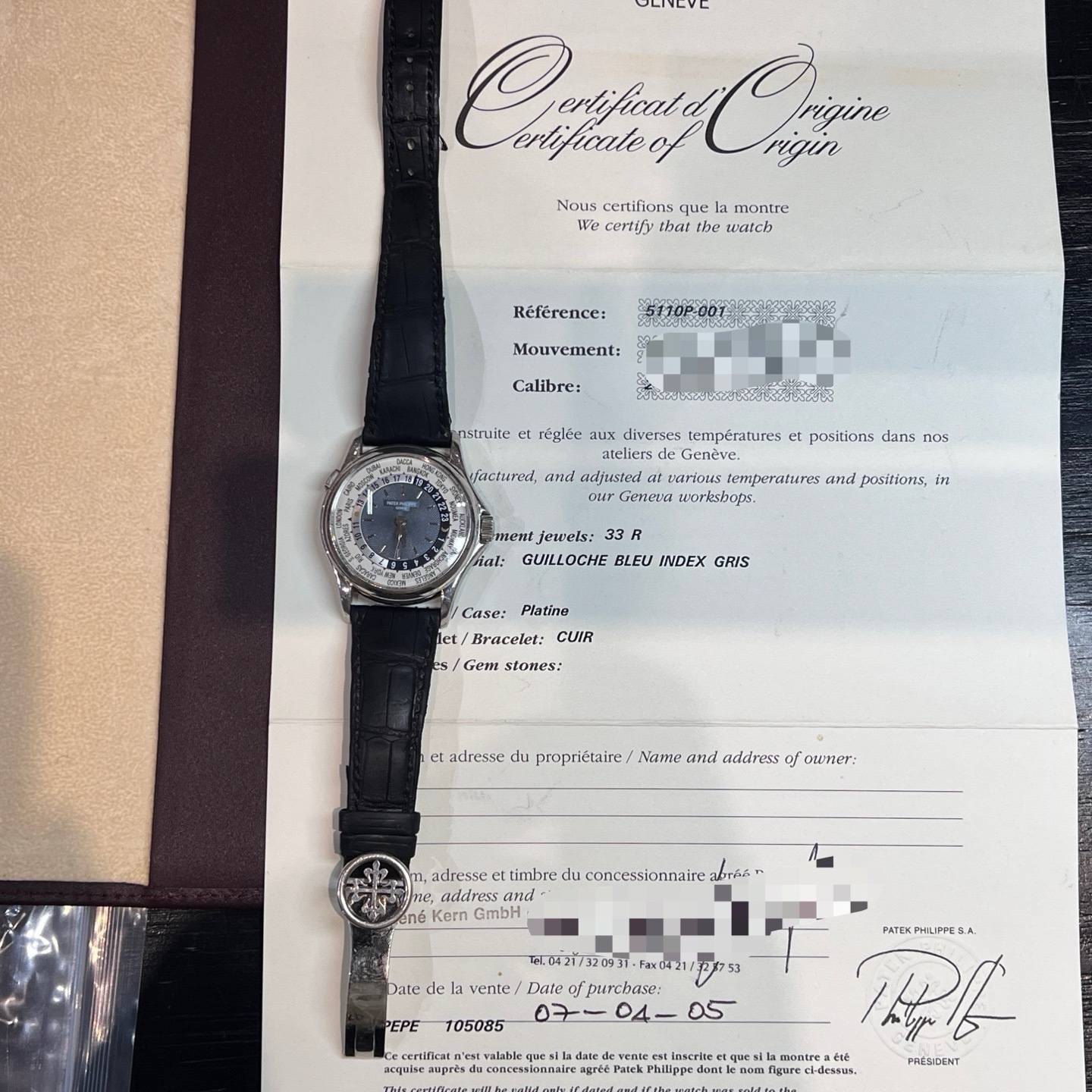 May be an image of wrist watch and text that says 'Chtng ertificateof Chin rigin Nous certifions ue montre We certify bat the watch Référence: Mouvement: Calibre: nstruile et…