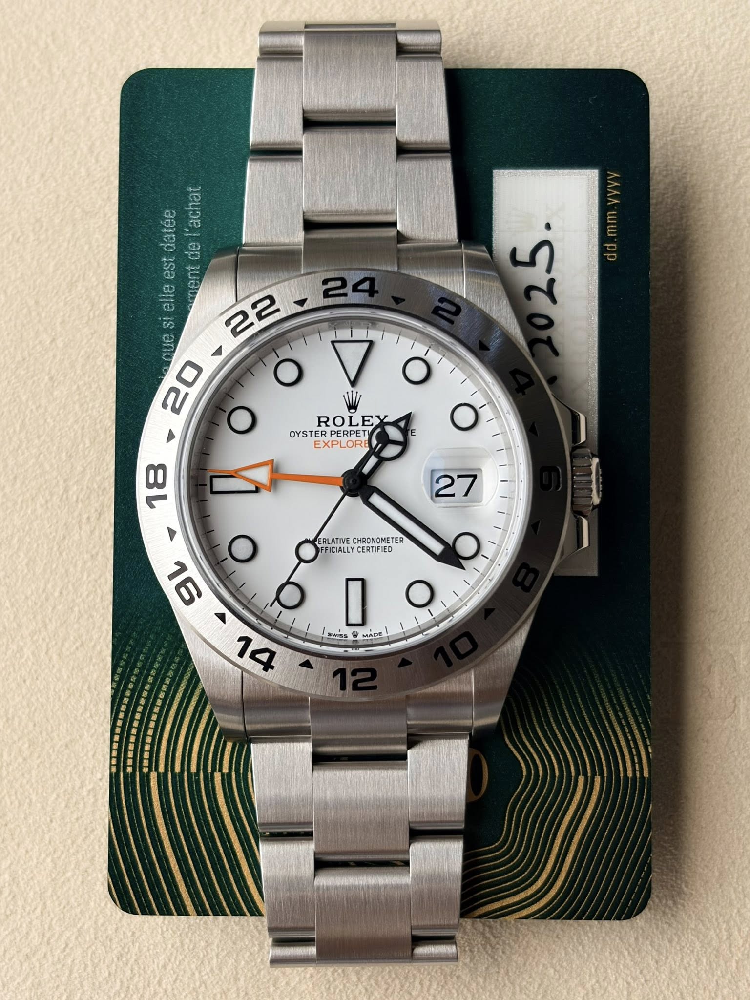 May be an image of wrist watch and text that says 'SIB caa nue aBep ep aaaa Isa ปอื้น 22-24 24 el eila 22 20 O O O ROLEX - OYSTER OYSTERPERP ROLEX PERPETY EXPLORE O 18 لي…