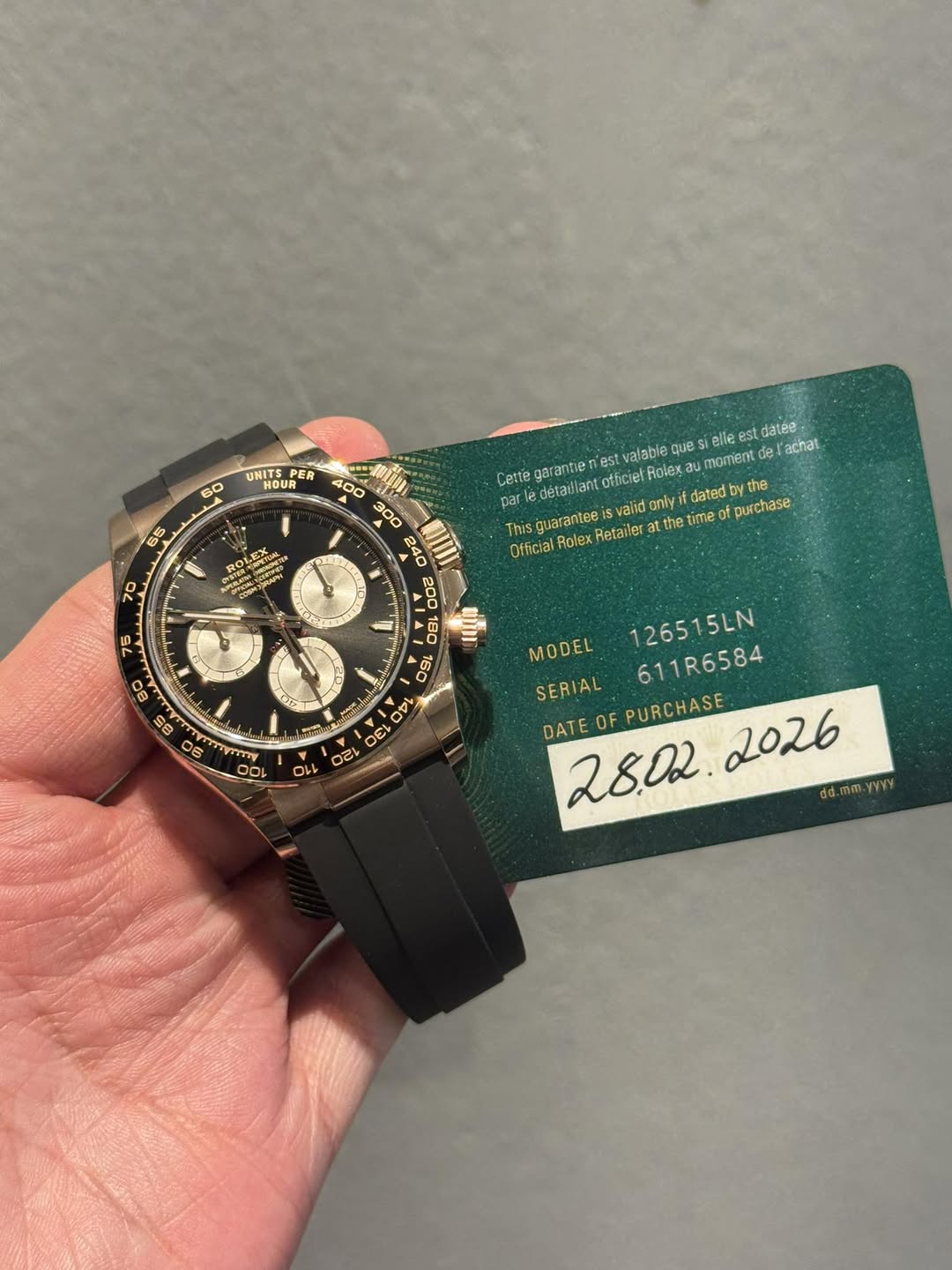 May be an image of wrist watch and text that says 'UNITS PER HOUR 60 65 datée garantie detailiant ofticie otticiel Rolex momient de l'achat est valabie que elle Cette par This…