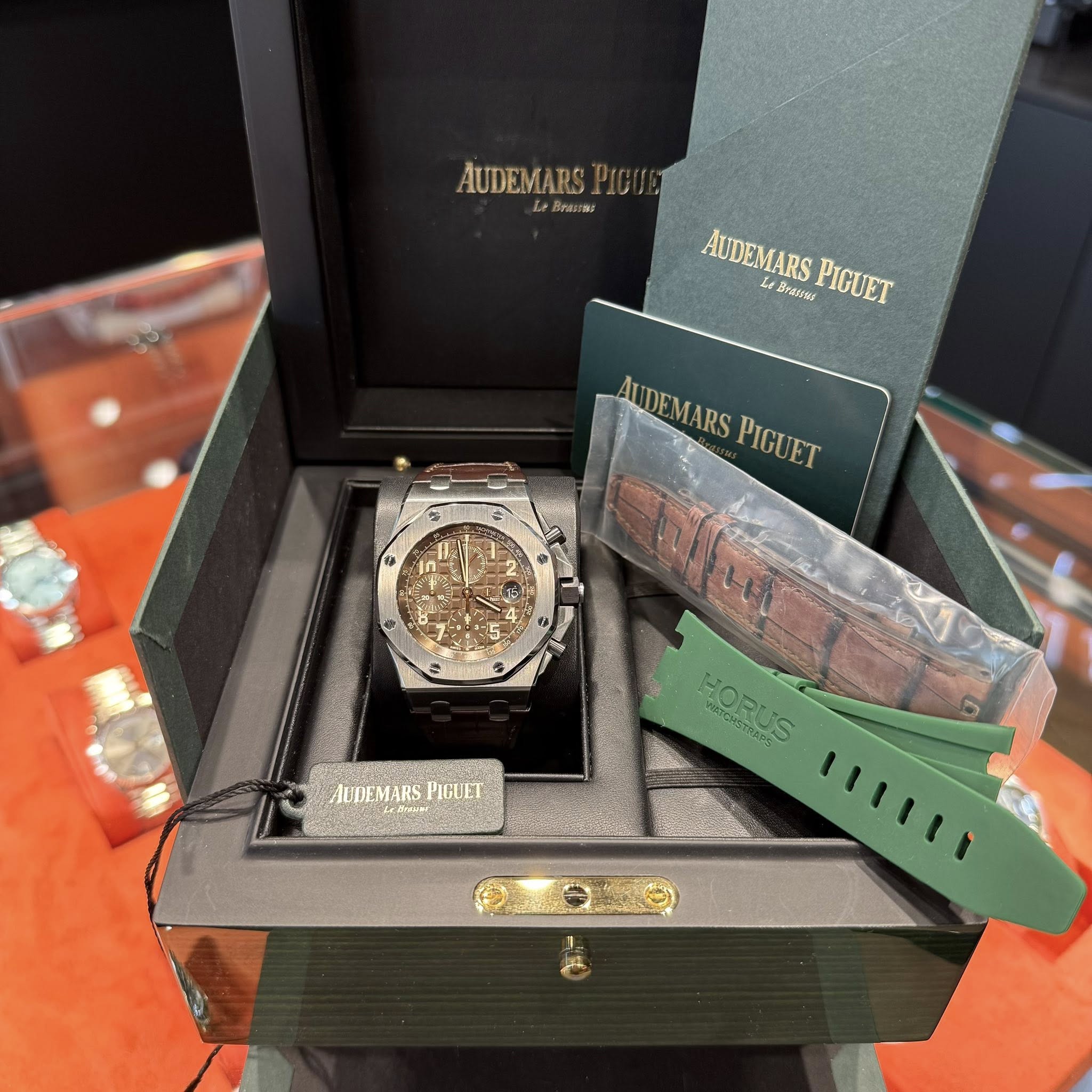 May be an image of wrist watch and text that says 'AUDEMARSPICE Brarar AUDEMARS สิทม AUDEMARSPIGUET Breussy PIGUET S AUDEMARS MARS PIGUET PIGUET ជ P S AUDEMARS AUDEMARSPIGUET AB…