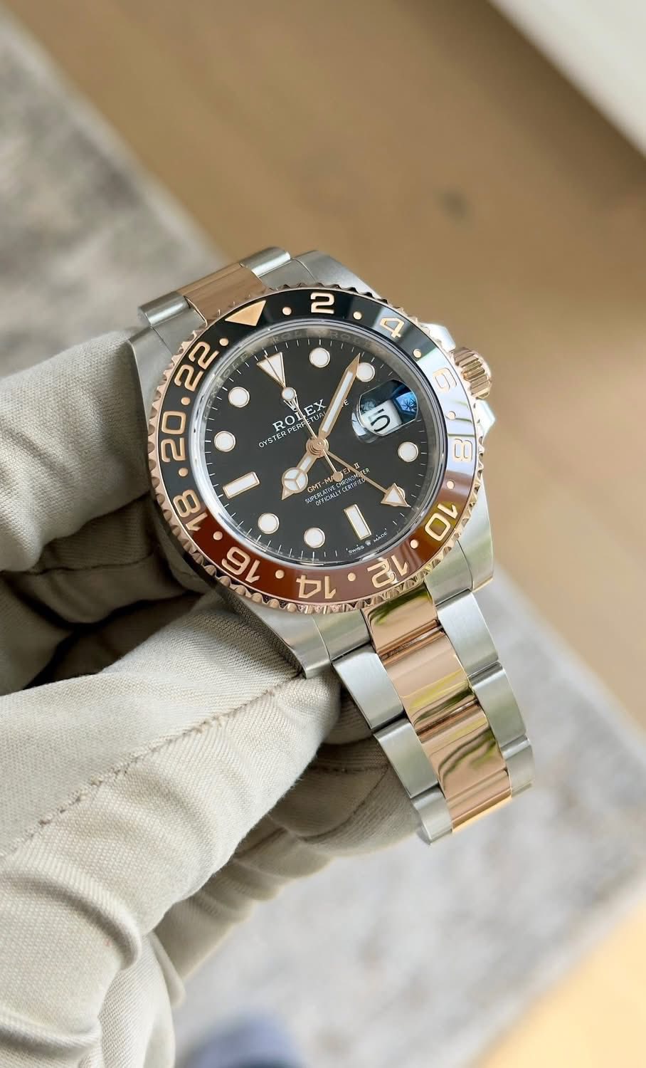 May be an image of wrist watch and text that says '2 ROLEX EX S X RO STERPER ROI RPERS ROL oYe 22 • 20 18 16 I 2 n ব 8 o 10 ز 2茶 MACT 14 12'