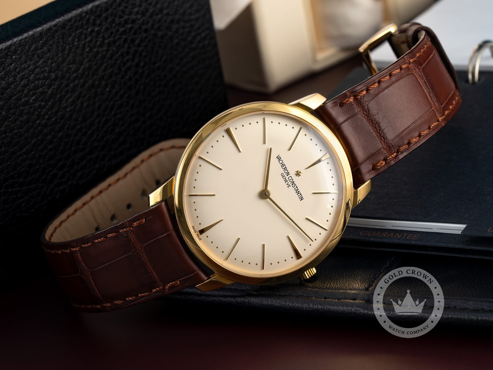 May be an image of wrist watch and text that says 'VACHERON VACHERON.COMSTANTIN e ※ ENSYS CONSTANTIN II'
