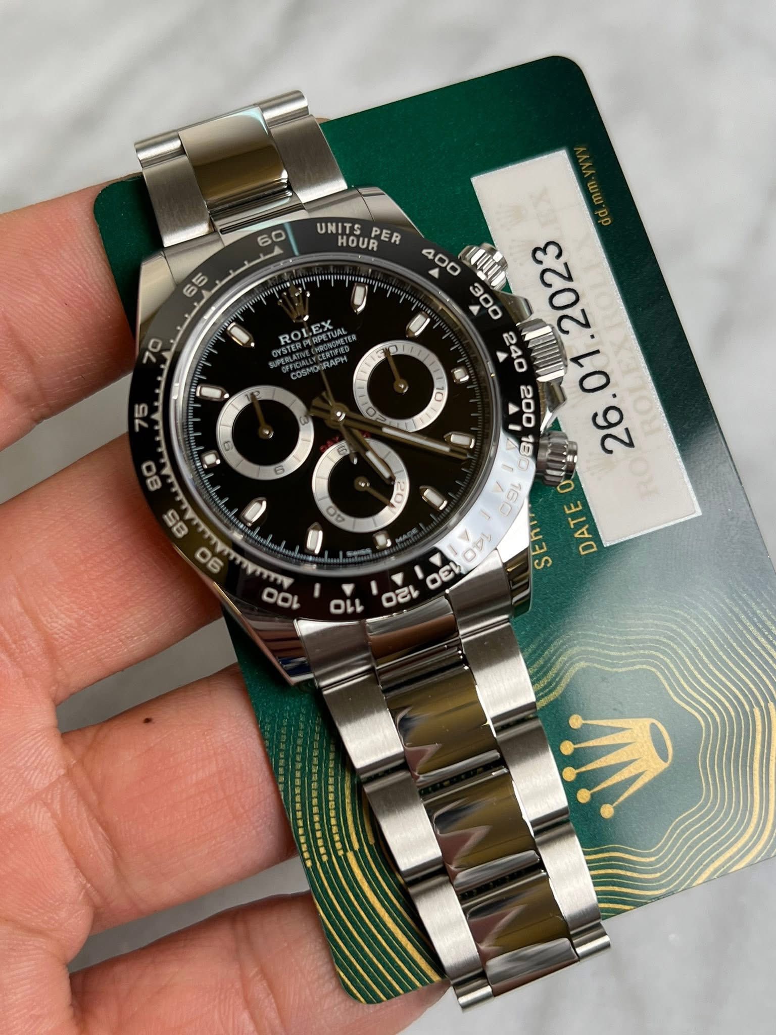 May be an image of wrist watch and text that says '60 65 ROLPETUA B 1 UNITS HOUR UNITSPER PER 400 C GLU 1L O SER ဟ DATE O O D C L m D 20 00 O 100 O Abl Θει ।2 N נ L'