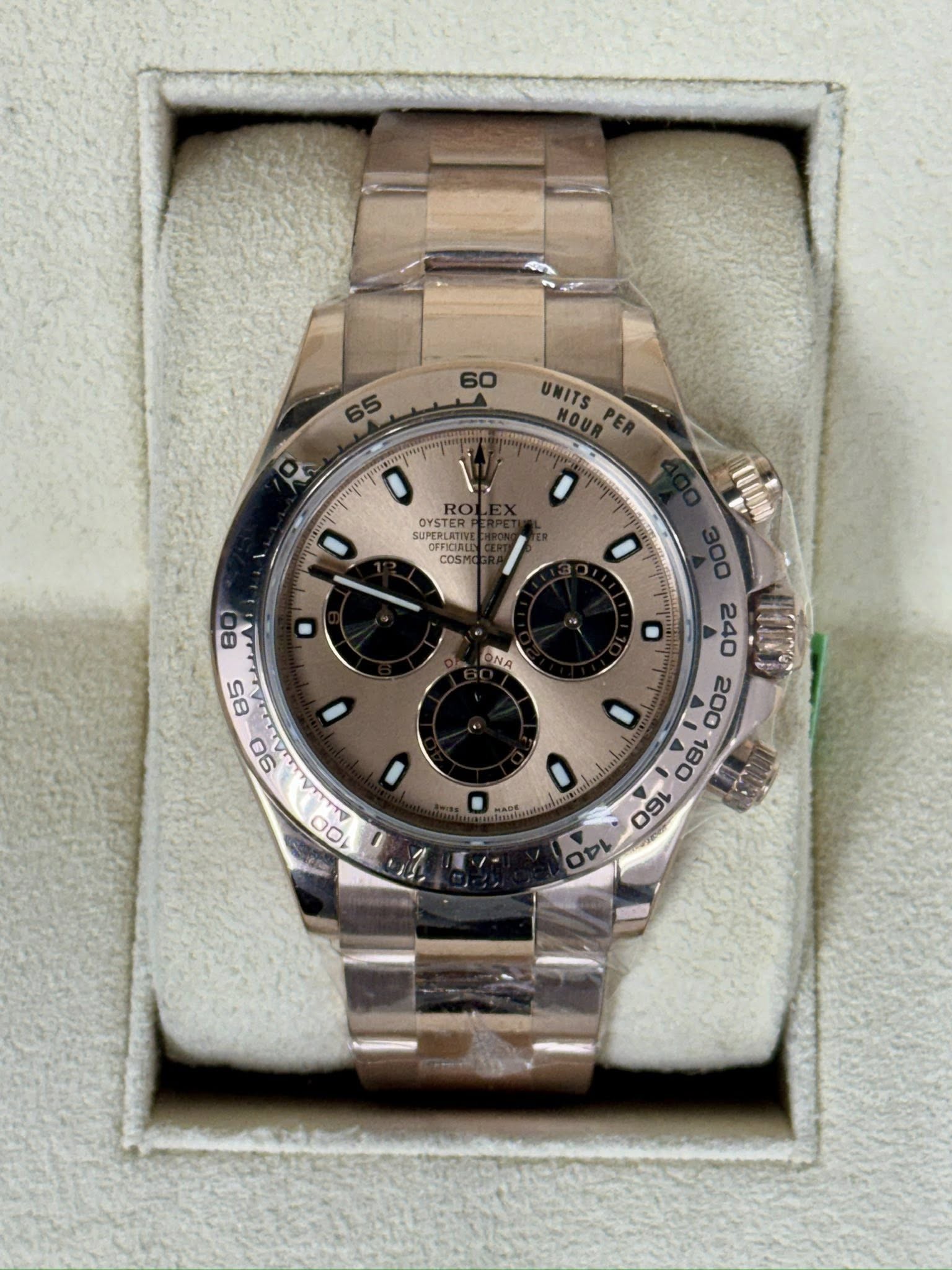 May be an image of wrist watch and text that says 'UNITS HOURER PER 65..50 D 0 OYSTER OYSTER RO SEPEPLSTEE SUPERI UPEPLATW ERCIn COSM 80 ONA 日 '