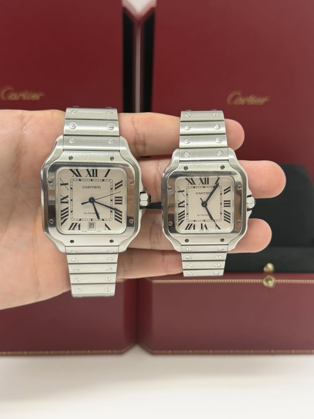 May be an image of wrist watch and text that says '1 XI XIXII XII CARTIER C XII CARTIEY II NUTUMA CORK / 23 23 II mII 40 ٨ wTaHR IA IA I D = 3 D d ١ OD ل D'