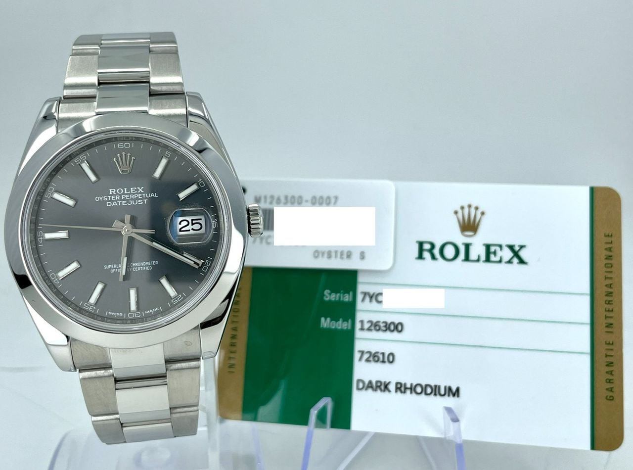 May be an image of wrist watch and text that says '55 601 ש 5 50 ROLEX u TUAL OYST STERP TERPERPET PERPETU DATEJUST DAT EJUST LI SUPERLA S OFFI 40 CHRONONETE CERTIRED CERTIRED…