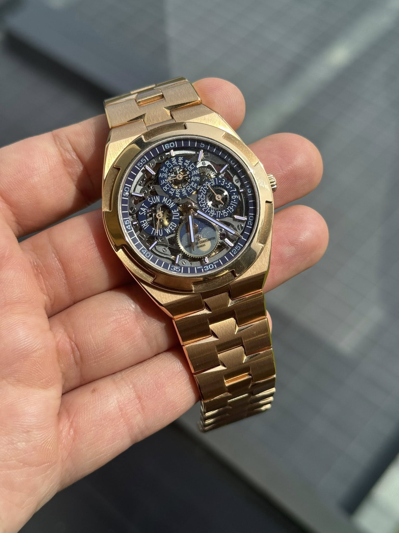 May be an image of wrist watch and text that says '60 55/ 1 3+ 3. بر > L â SUN MO SA 45 ਨੂੰ 2. ብ WE ED DE lOF d S Sa 35 H 30 O'