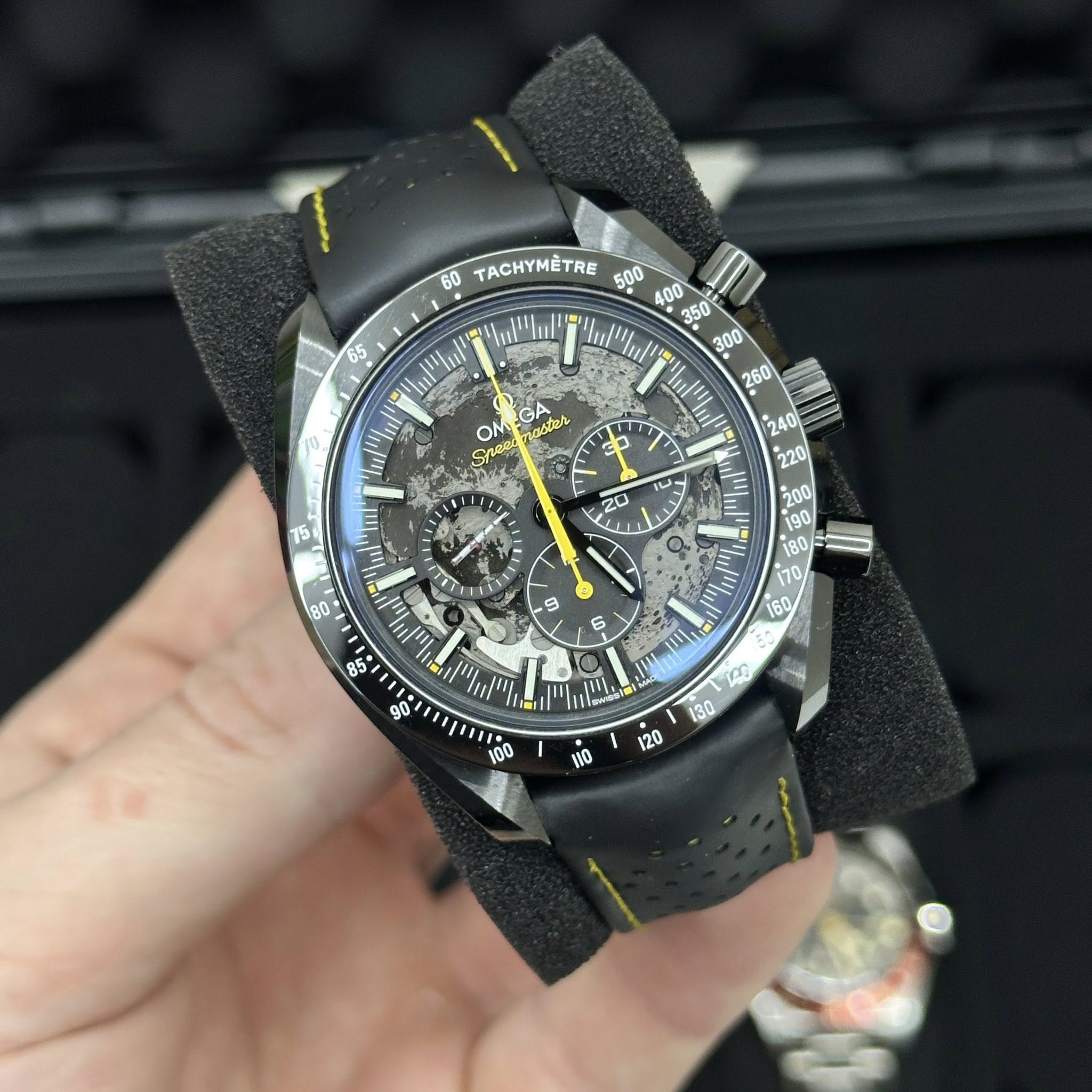 May be an image of wrist watch and text that says '60 TACHYMETRE ulul 260 240 T 220 65 T Inlul OM GA มร blл P 15 く L 20 UL 80 O د 85 90 90/111p61480 ויין.ו' T lowe '
