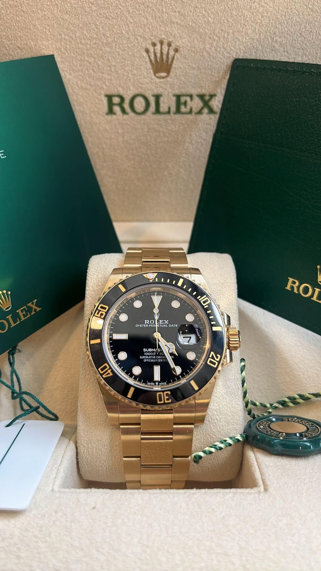May be an image of wrist watch and text that says 'ROLEX 50 10 STPIPeN HO TPN ROLLEX EX ROLL LEX TARTE DATE ET ١ ROL SJBN SUBM 好 .Л 40 20 30'
