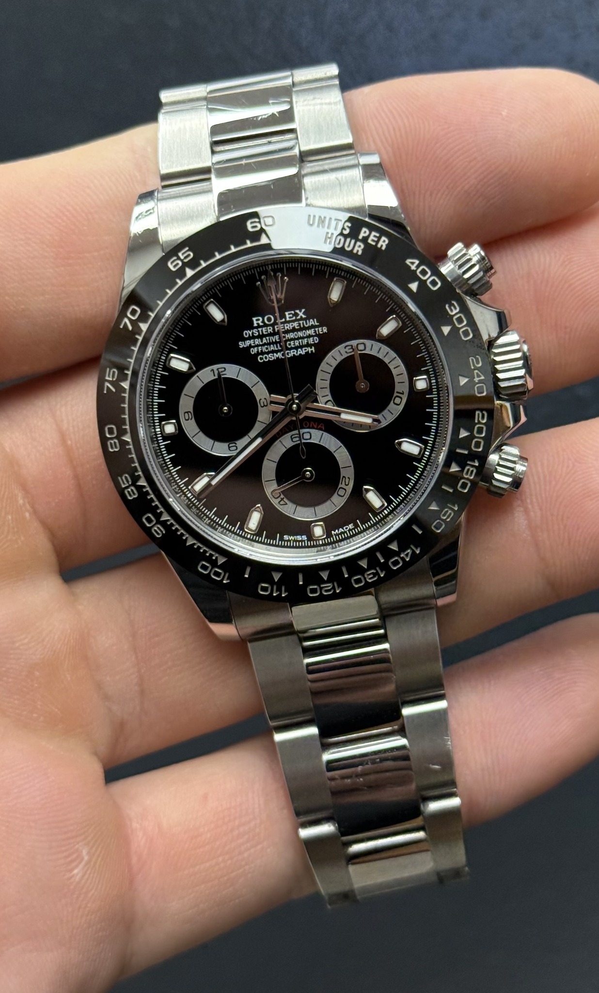 May be an image of wrist watch and text that says 'حمر 60 65 70 RO RPETUAL EX EX SUPERLATIVE SUPERLAINE CERTVIES OYSTER VETEDE E PONCHETER RONOMETER COSMC CORAPH 75 UNITS HOUR…