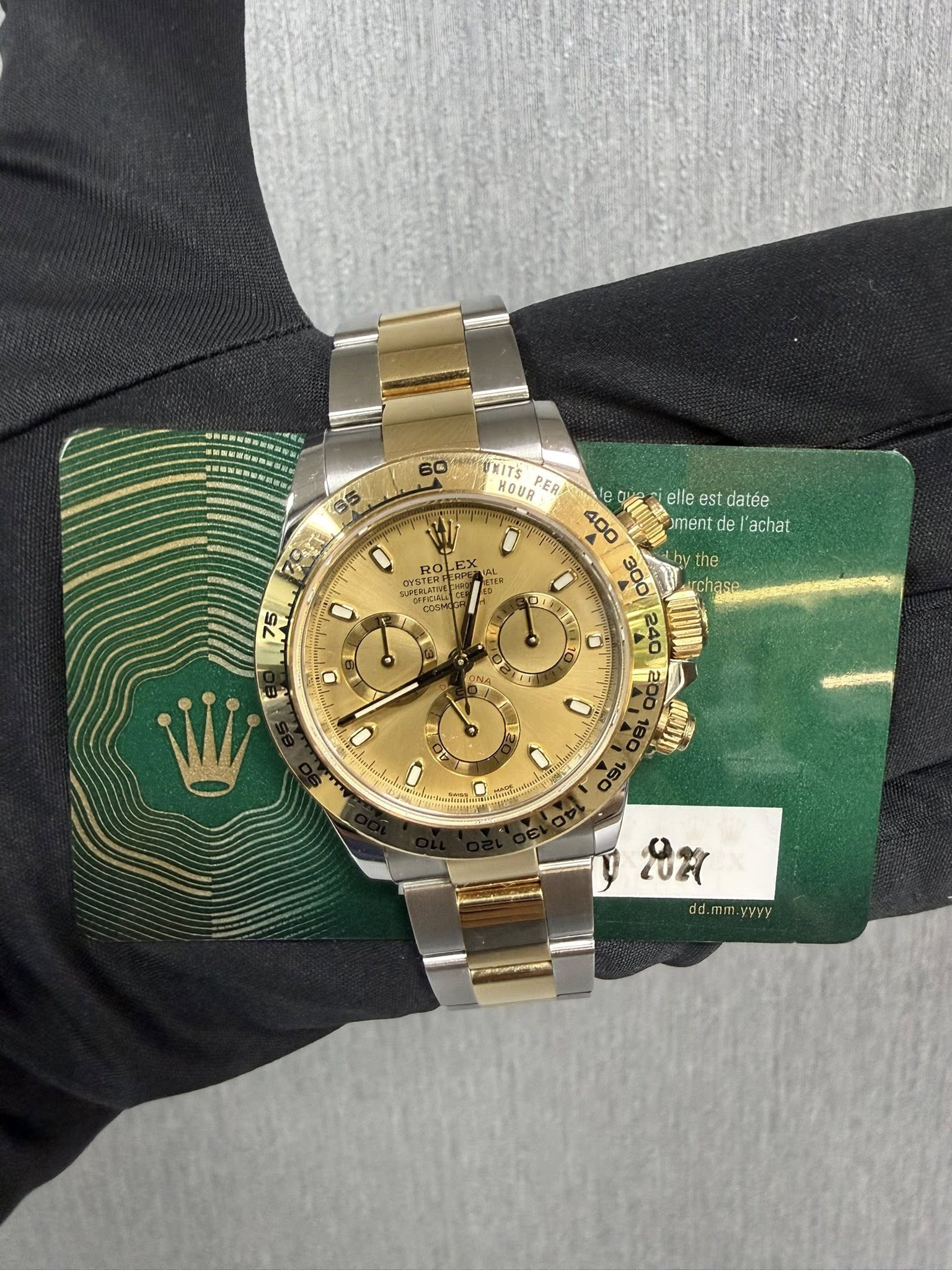May be an image of wrist watch and text that says '60 65 BAIT 75 RO EX Olnnt YSTERS STERS o COSMI UXITS HOUR PER elle ielleestdatée est datée 400 ament de achat 300 the uchase 0E…