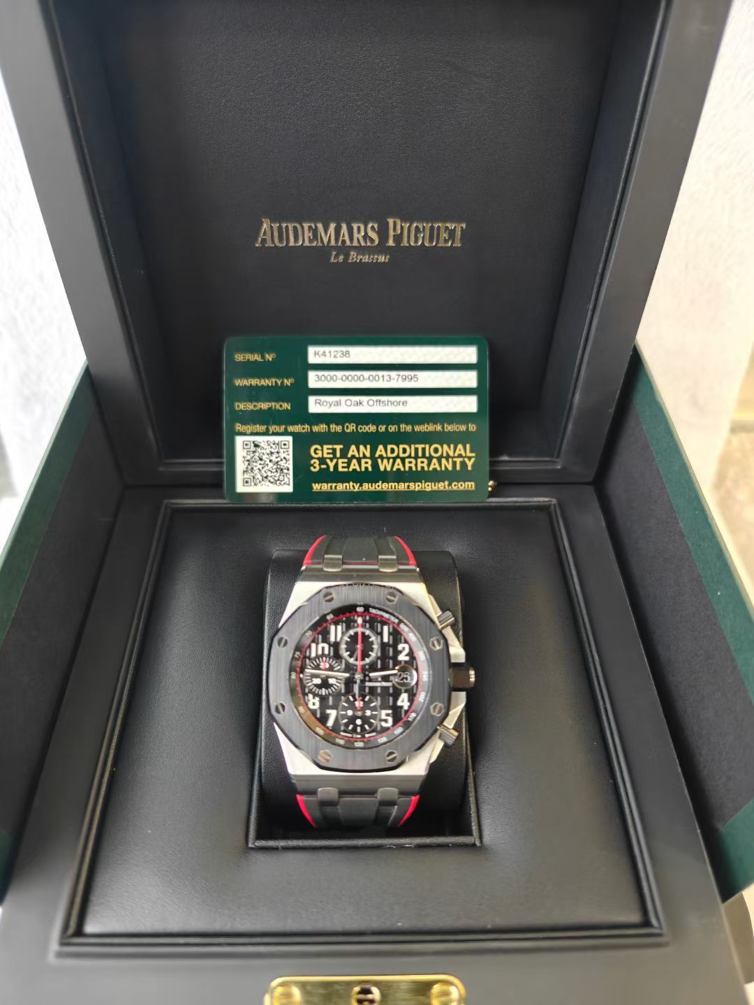 May be an image of wrist watch and text that says 'AUDEMARSPIGUET Le Brasas AUDEMARS PIGUET SERIAL K41238 WATWTW300-0079 WARRANTYN Oftshore DESORIPTION Royal Rogister walch…