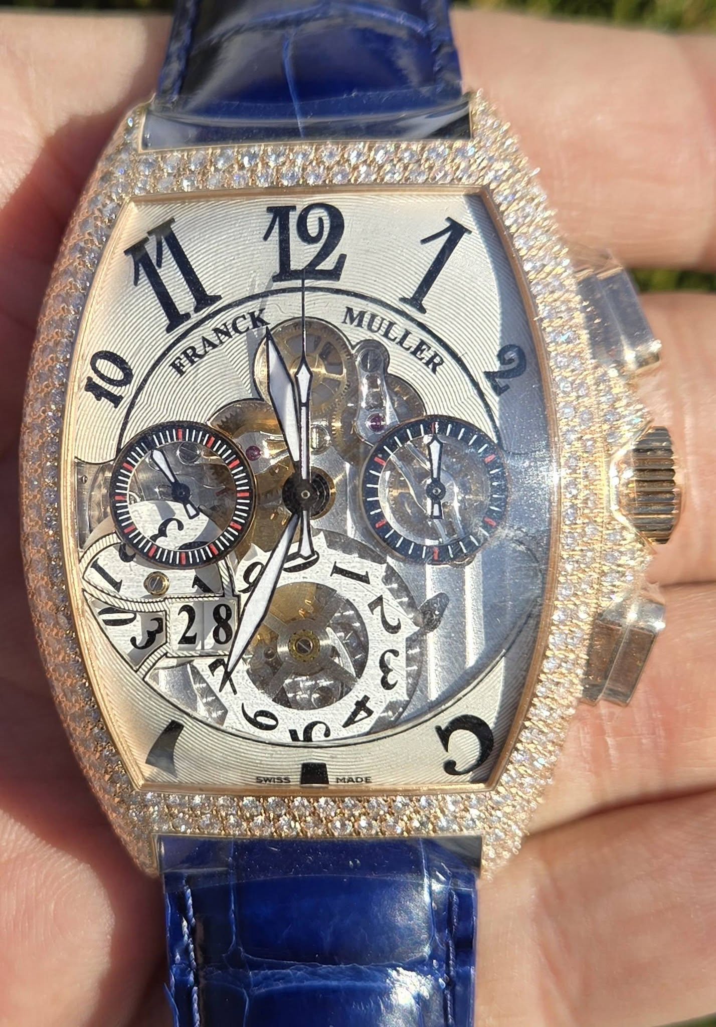 May be an image of wrist watch and text that says 'QUIID 12 1 FRANCK ERA MUCLER MULLER Ka र ቦ 1I1 ا ና ၁ MADE'
