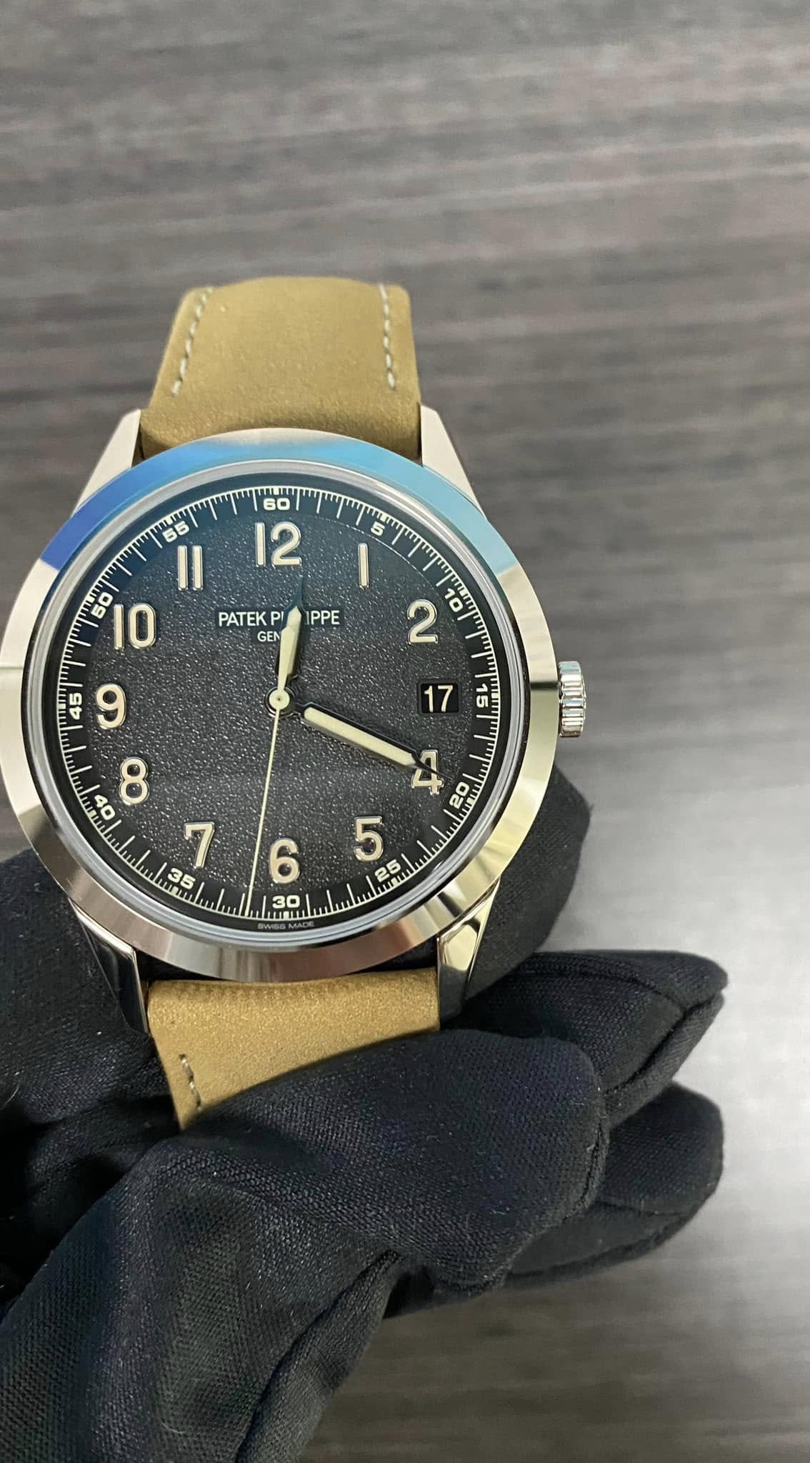 May be an image of wrist watch and text that says '60 60 12 I PPE 2 ل 55 II 150 I0 PATEKP GEN LOTU పಬే 17 新 ب 産LE工'